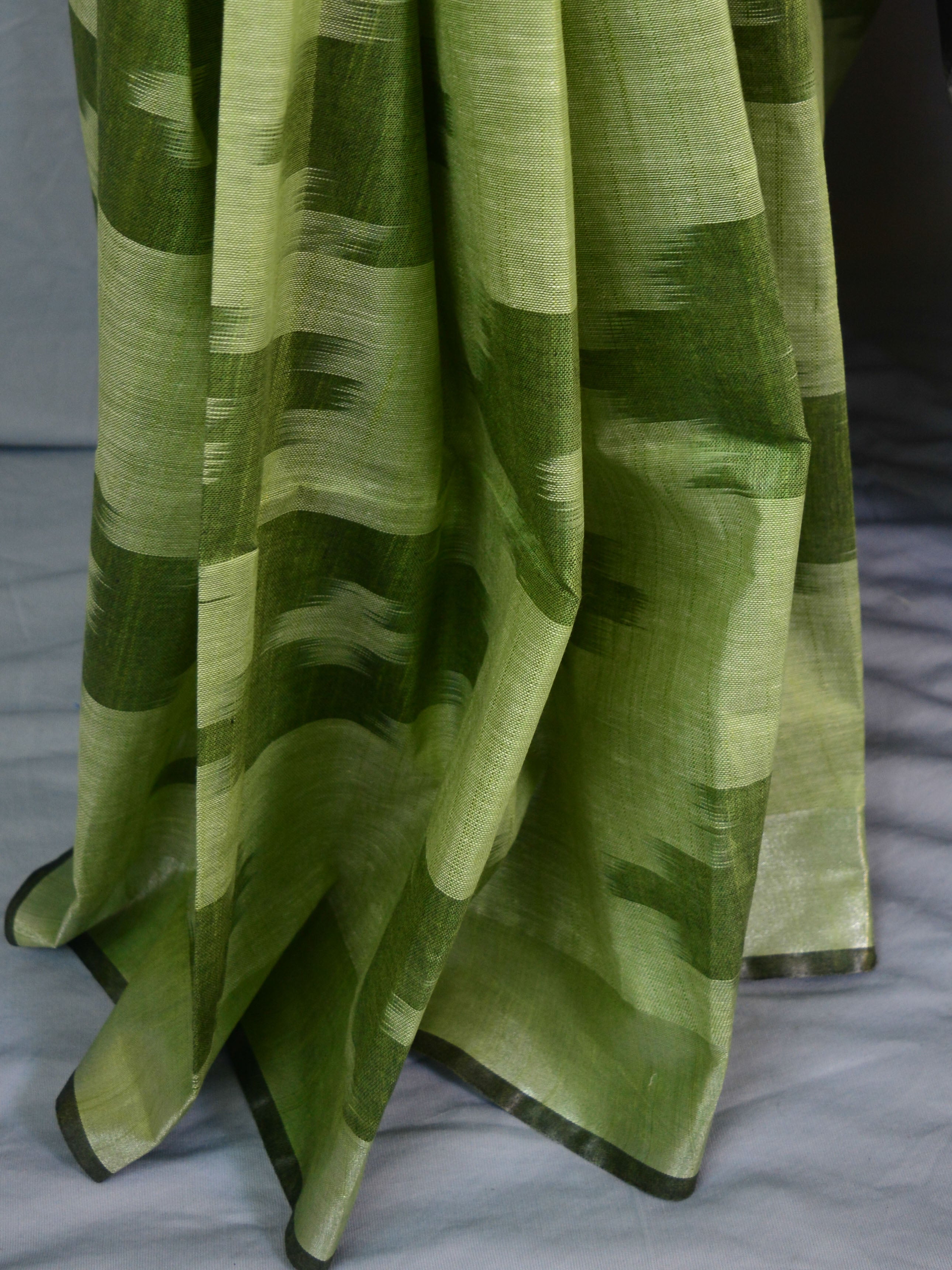 Banarasee Linen Cotton Ikkat Woven Saree-Green