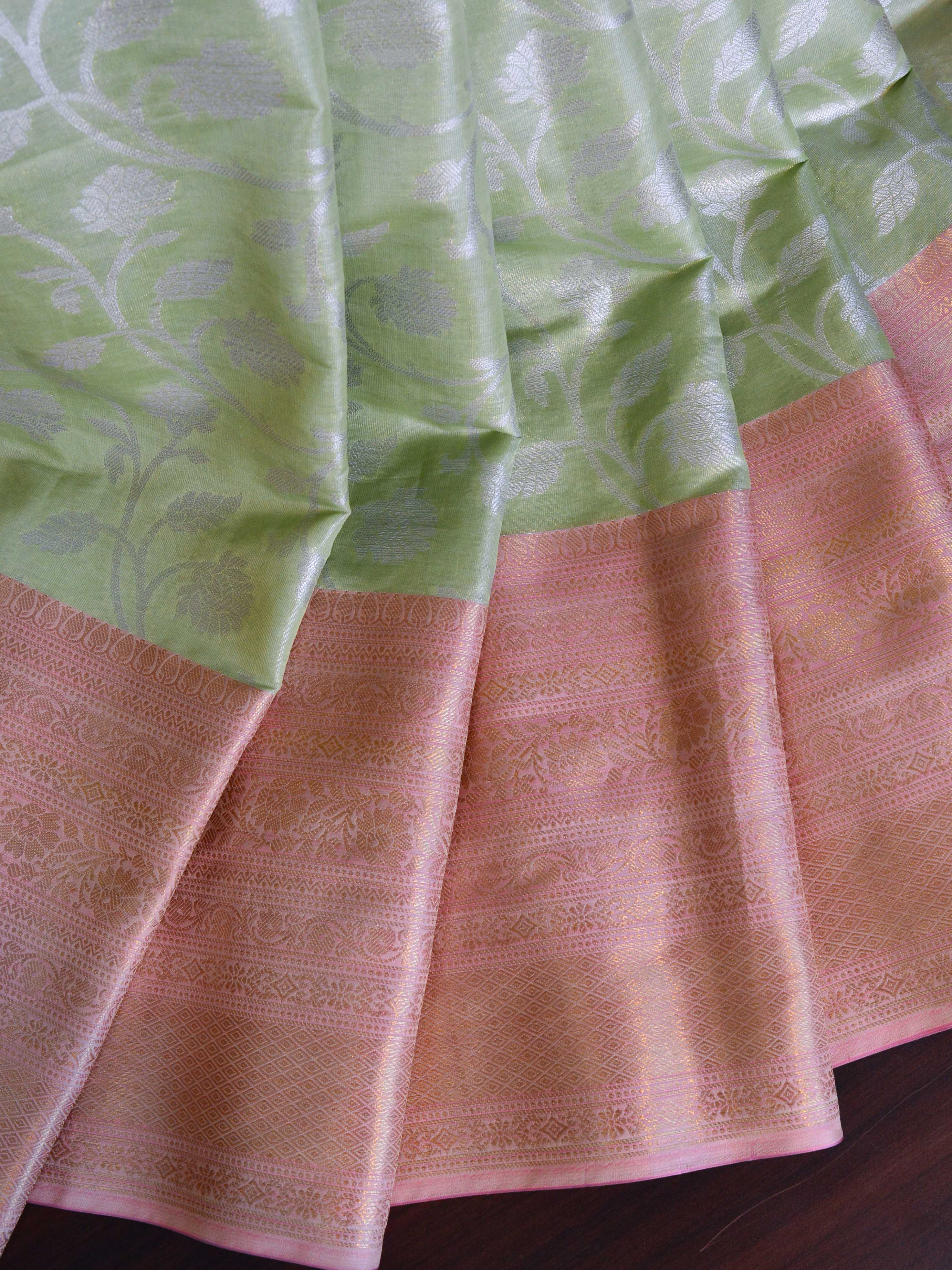 Banarasee Handwoven Broad Border Tissue Saree-With Skirt Border-Light Green