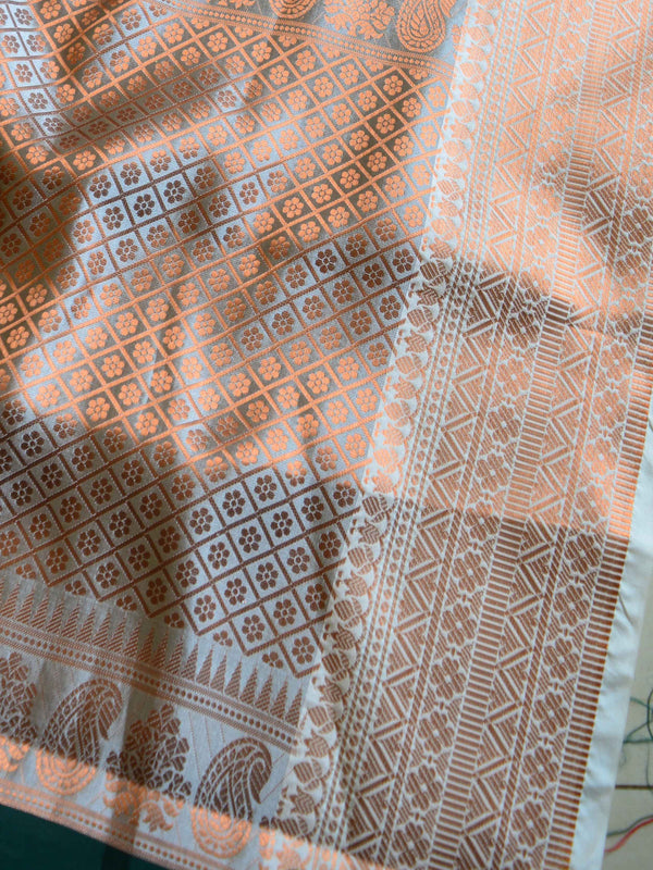 Banarasee Handwoven Semi Silk Saree With Self Weaving Copper Zari Design-Green