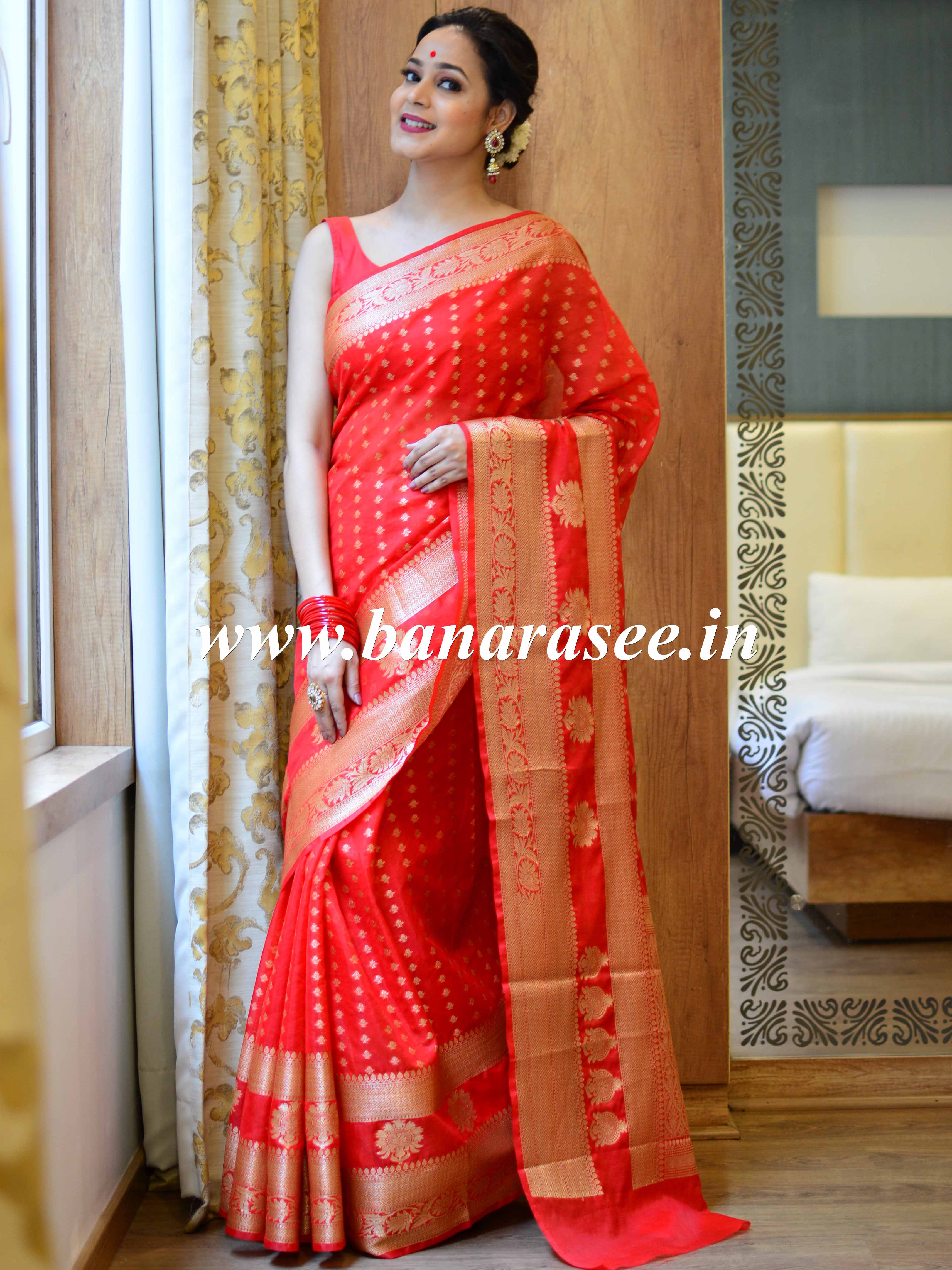 Banarasee Handwoven Semi-Chiffon Saree With Floral Border & Buti-Red