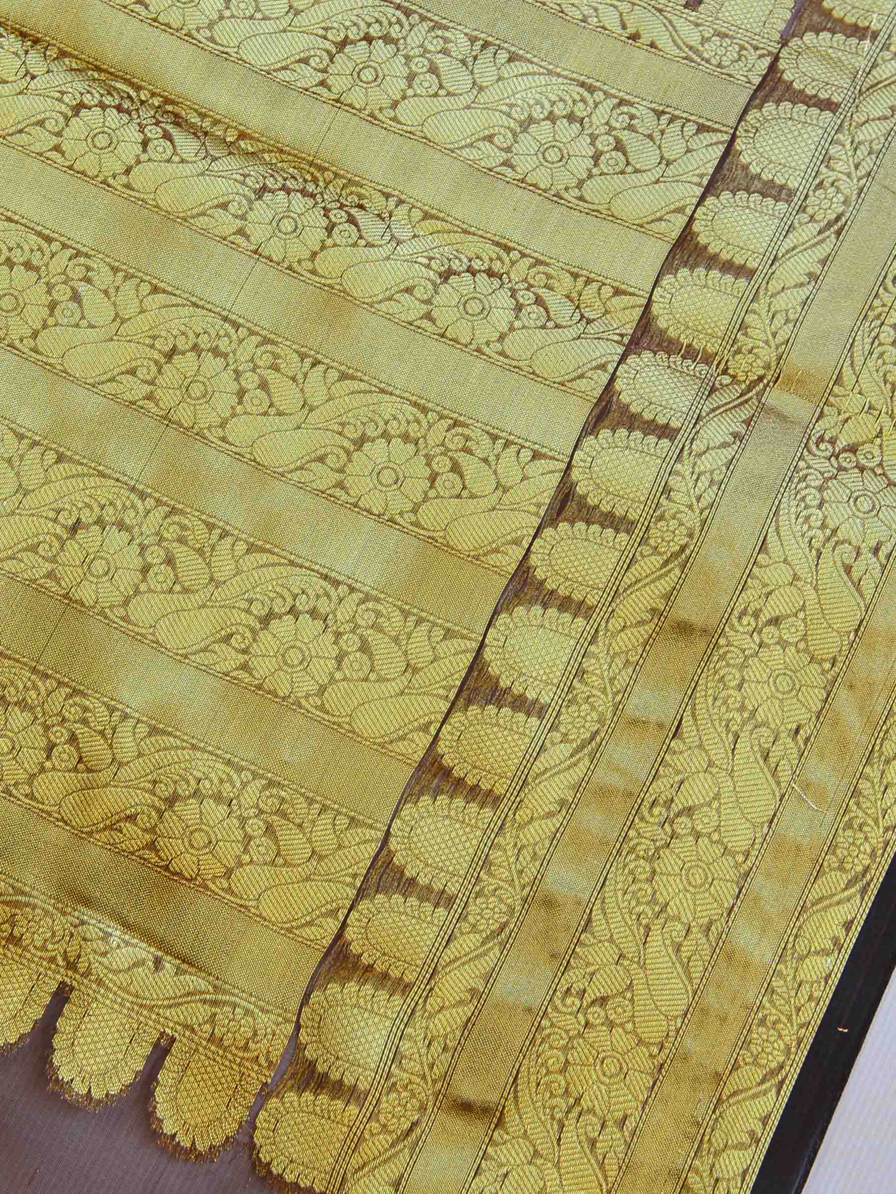Banarasee Organza Mix Saree With Buti Design & Zari Border-Brown