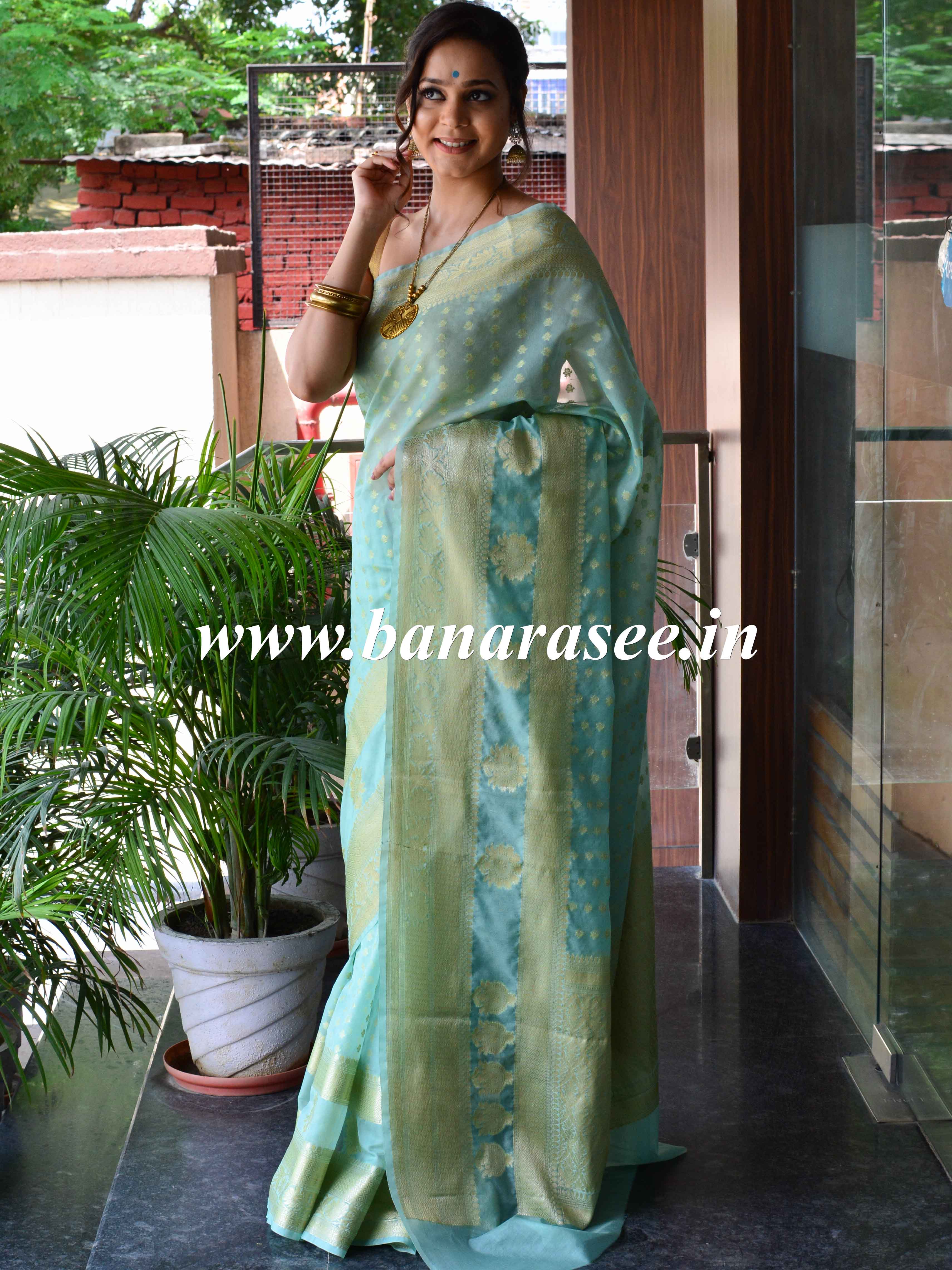Banarasee Handwoven Semi-Chiffon Saree With Floral Border & Buti-Pastel Green