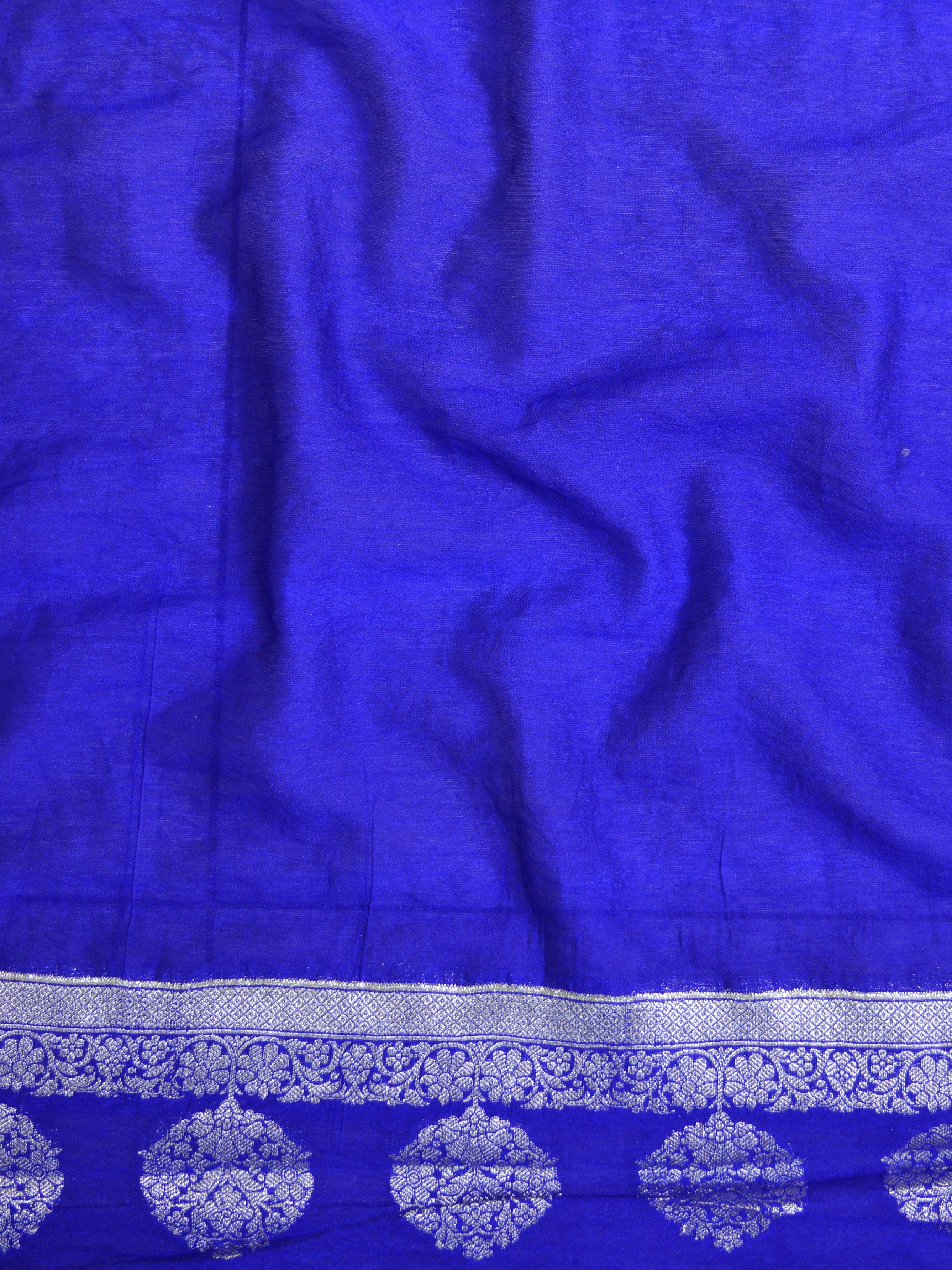 Banarasee Handwoven Semi-Chiffon Saree With Silver Zari Design & Contrast Blouse-Red