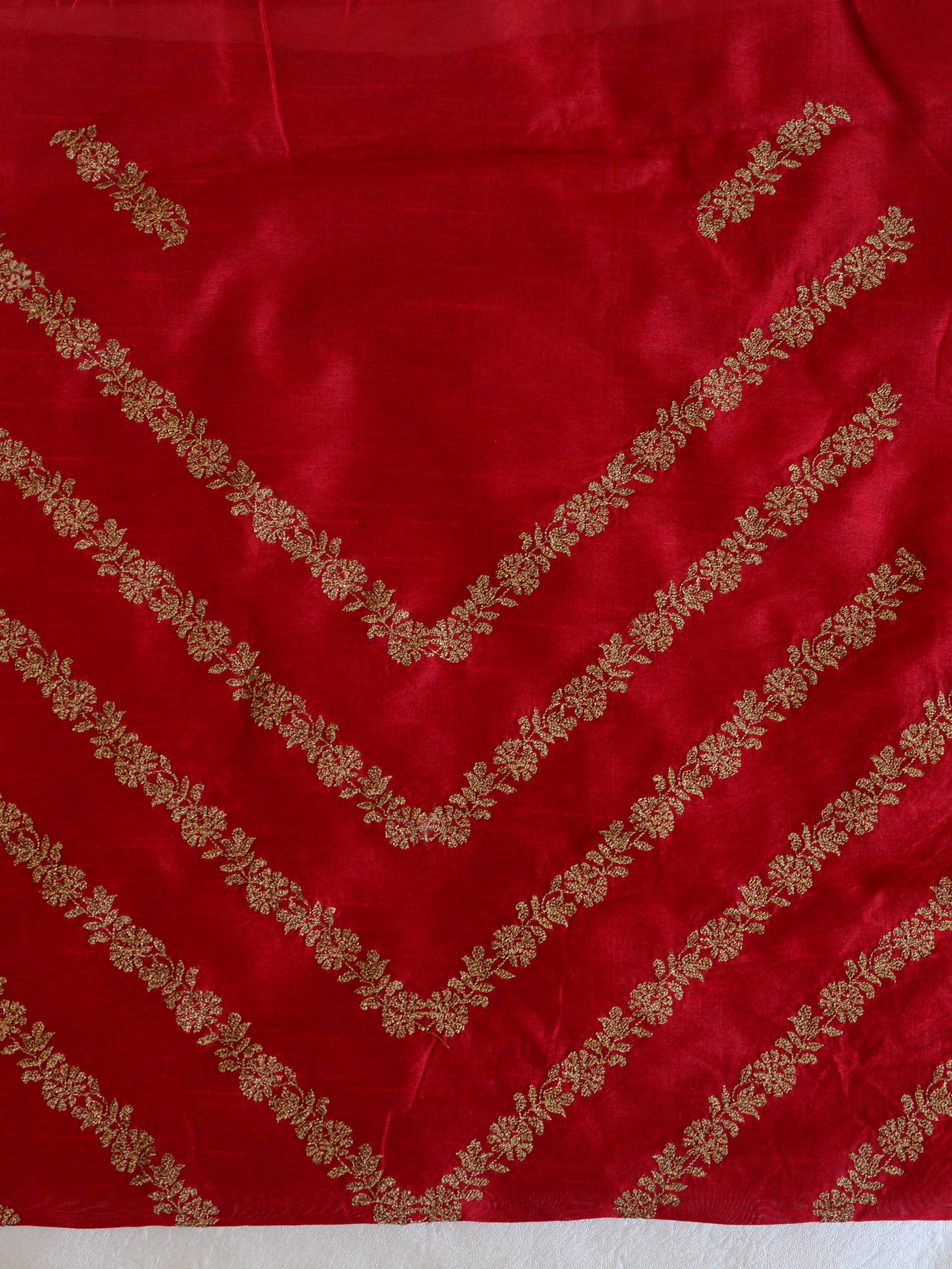 Banarasee Chiffon Blend Saree Chunri Print Zari Embroidered Border & Silk Blouse-Red