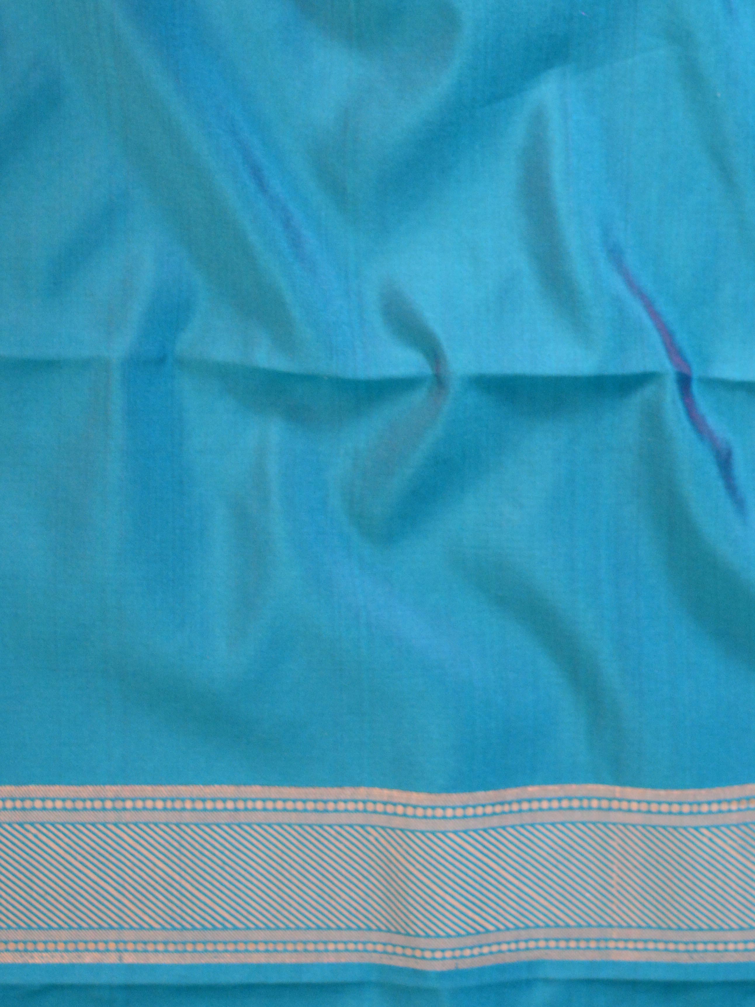 Banarasee Handwoven Semi Silk Saree With Stripes Design-Rama Green