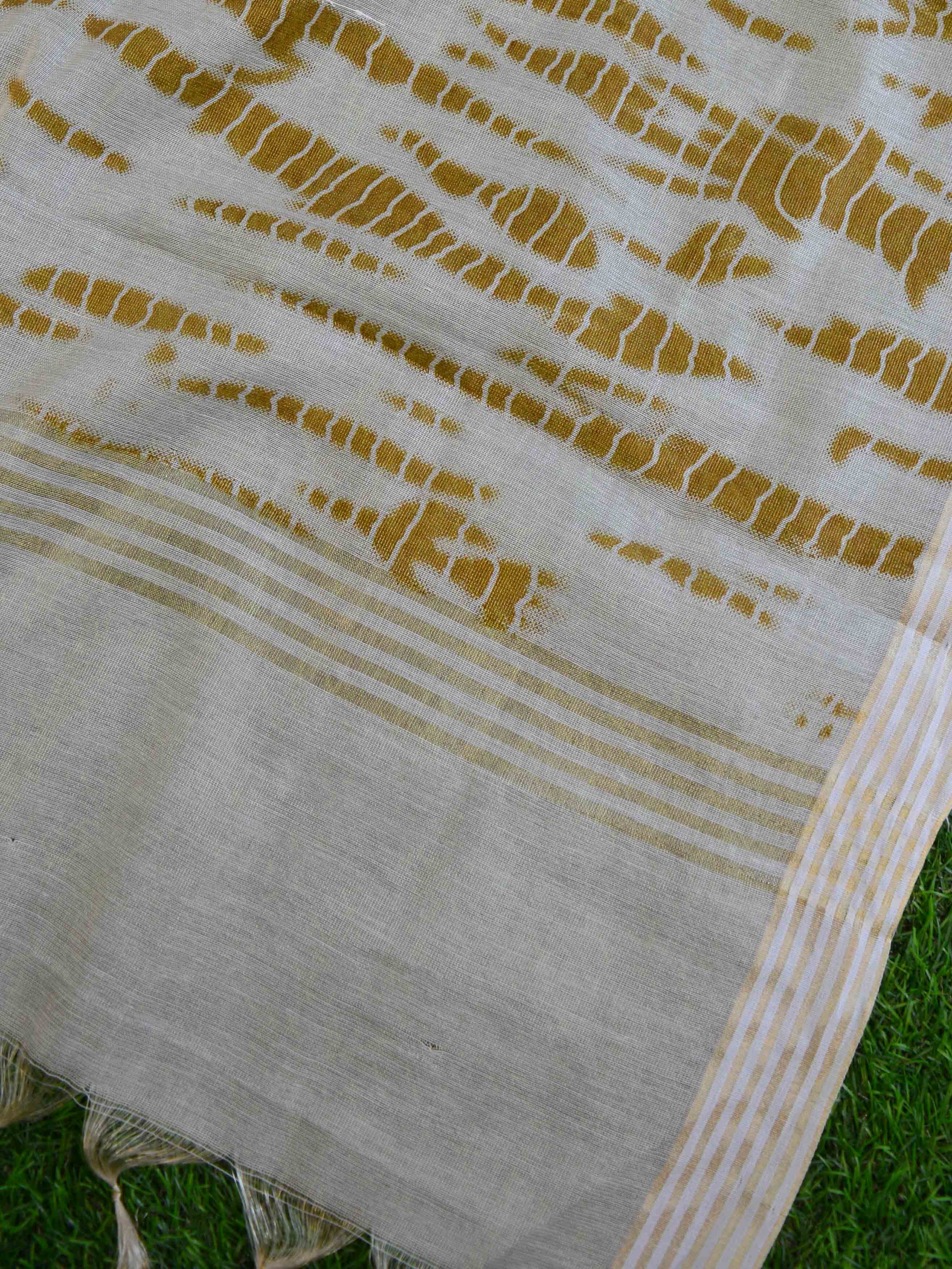 Banarasee Hand Block Printed Linen Salwar Kameez With Dupatta-Ivory White