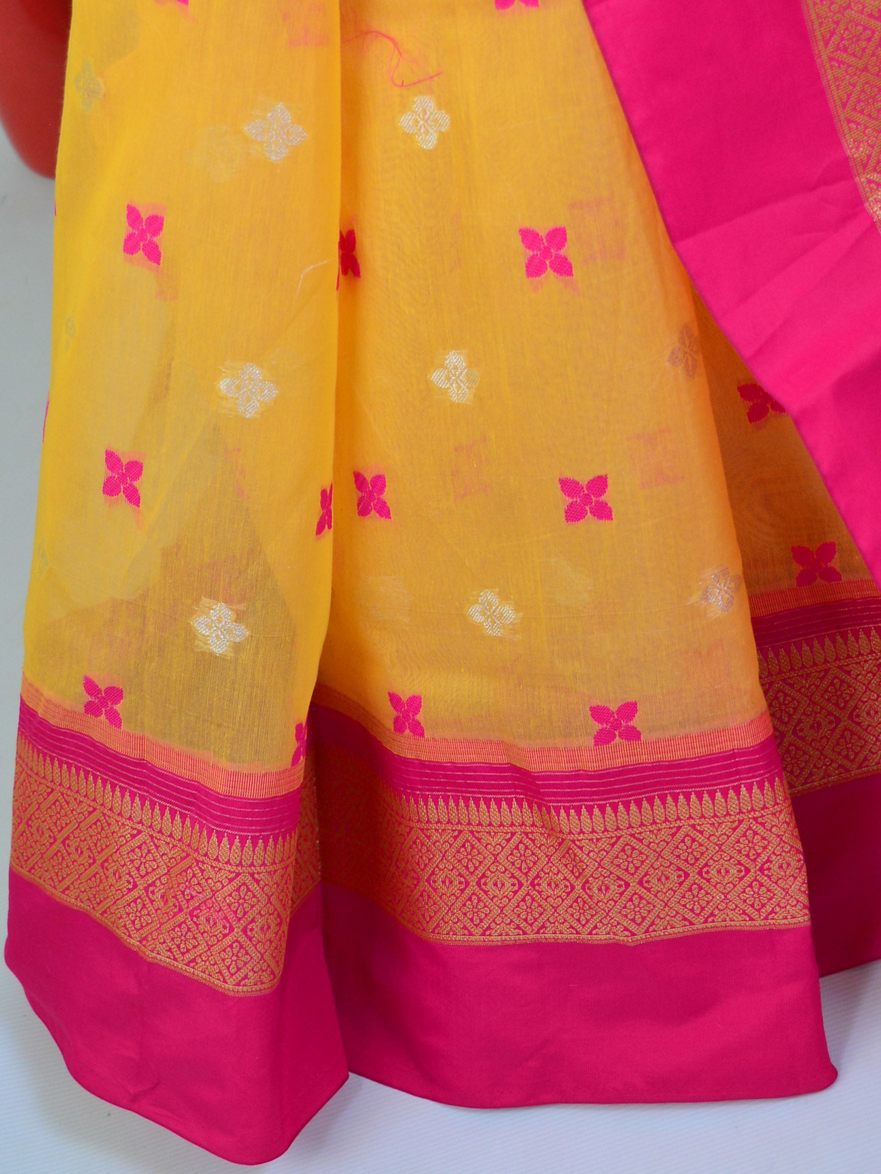 Banarasee Handloom Cotton Mix Saree With Satin Border & Tissue Pallu-Yellow