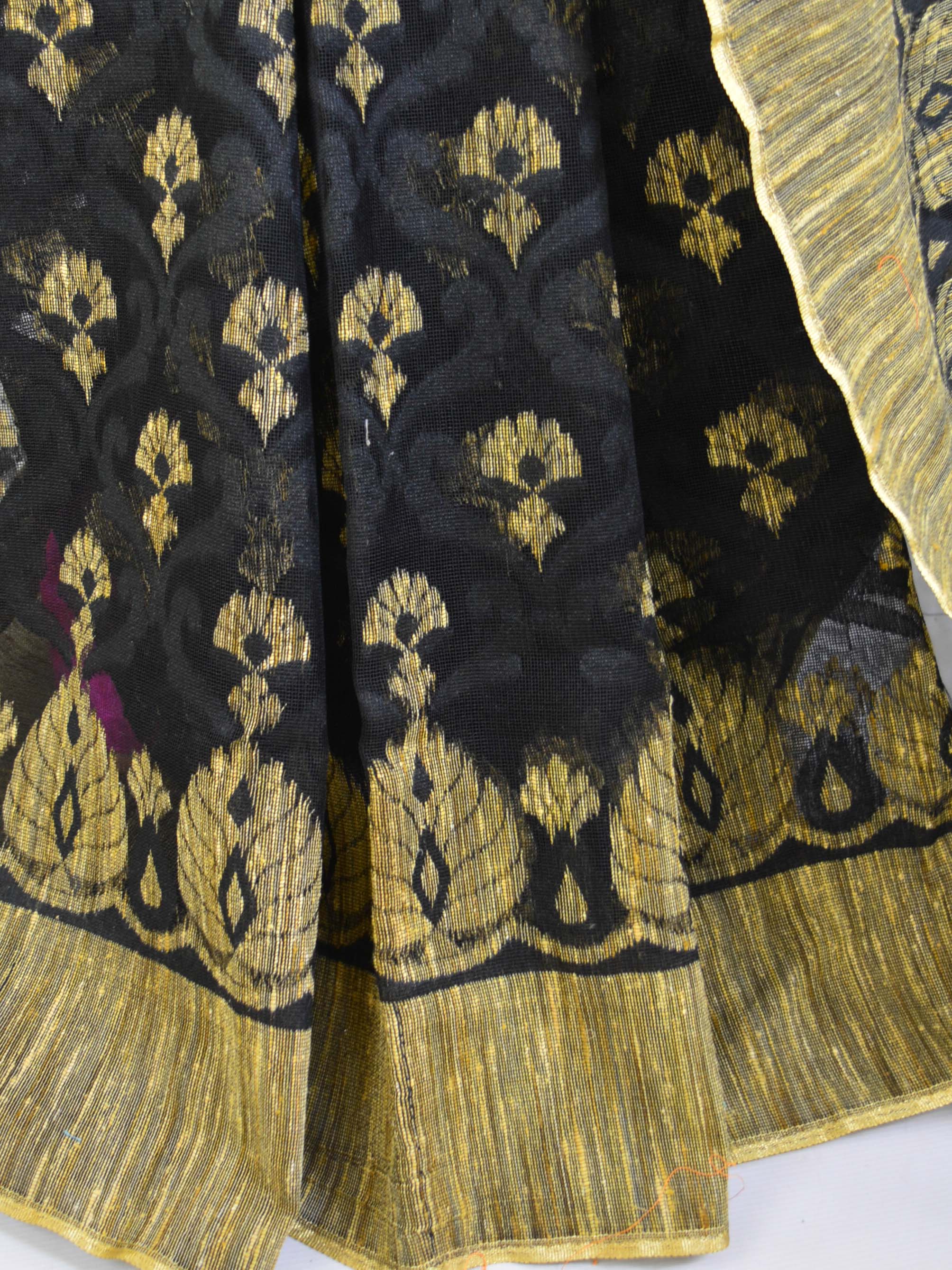 Banarasee Handloom Net Saree With Ghichha Work-Black