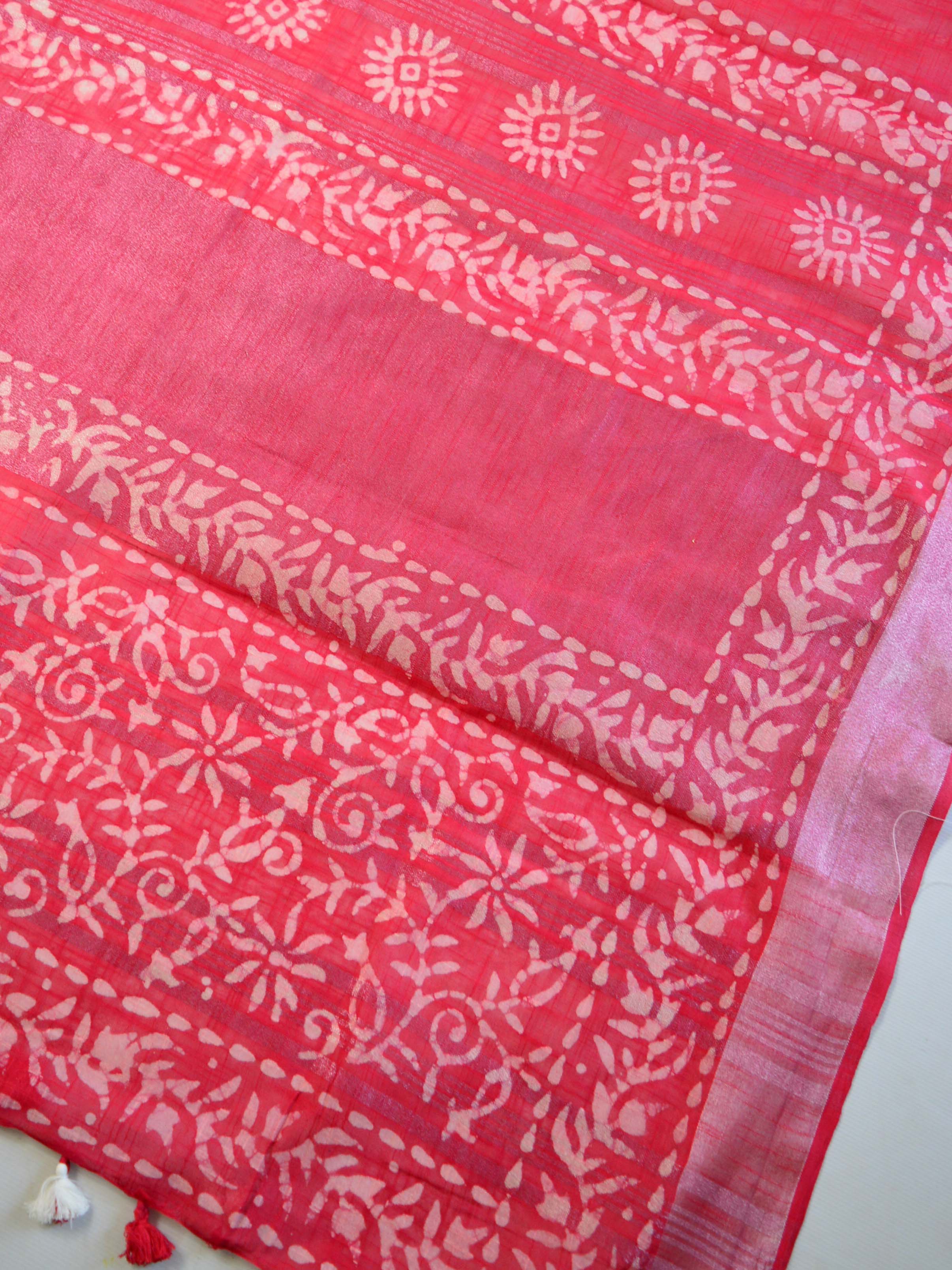 Bhagalpur Handloom Pure Linen Cotton Hand-Dyed Batik Pattern Saree & Ikkat Blouse-Red