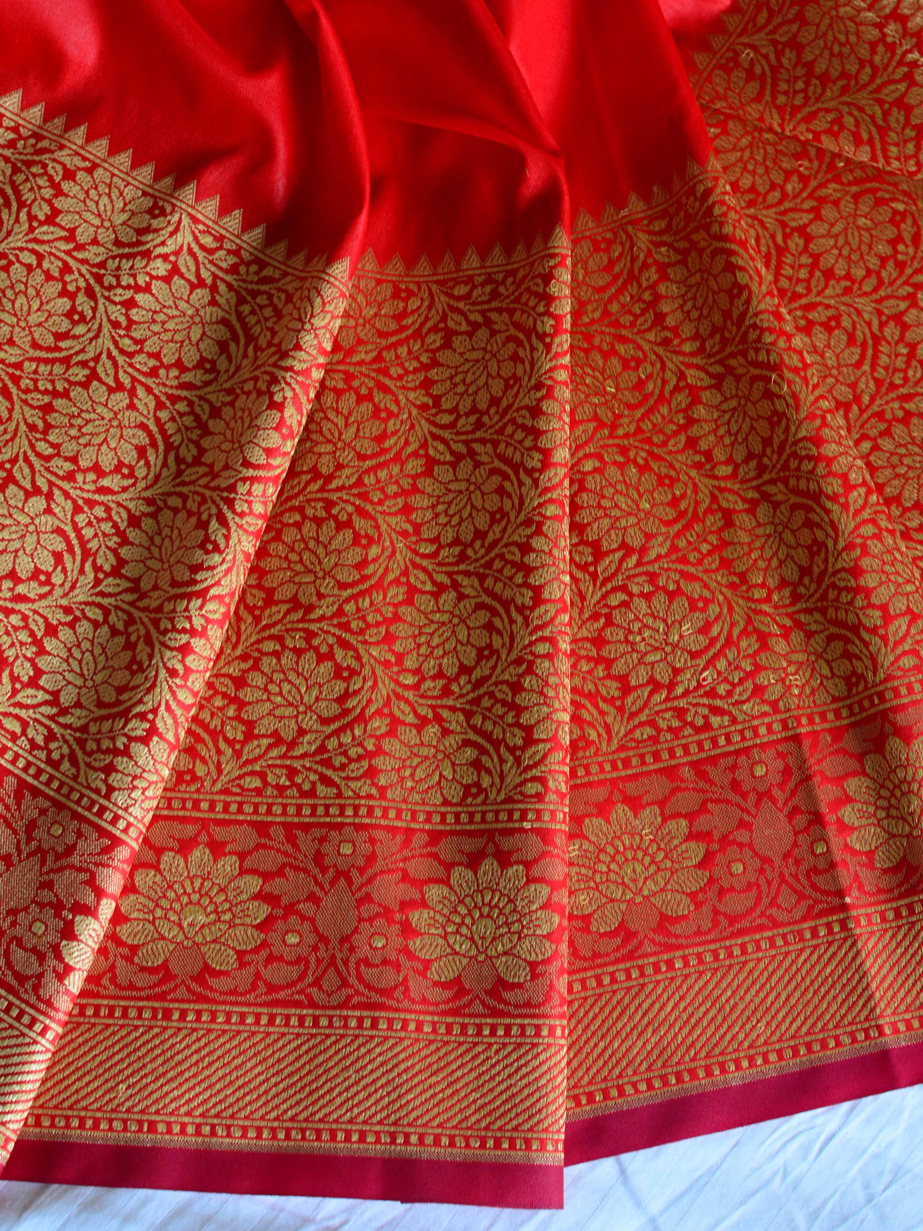 Banarasee Handwoven Semi-Katan Broad Border Saree-Red