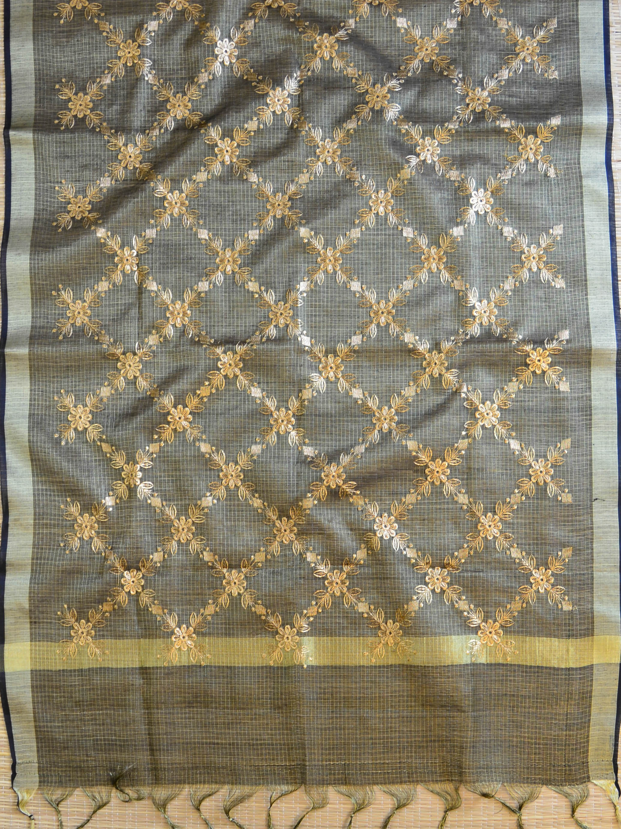 Banarasee Embroidered Tissue Dupatta-Black
