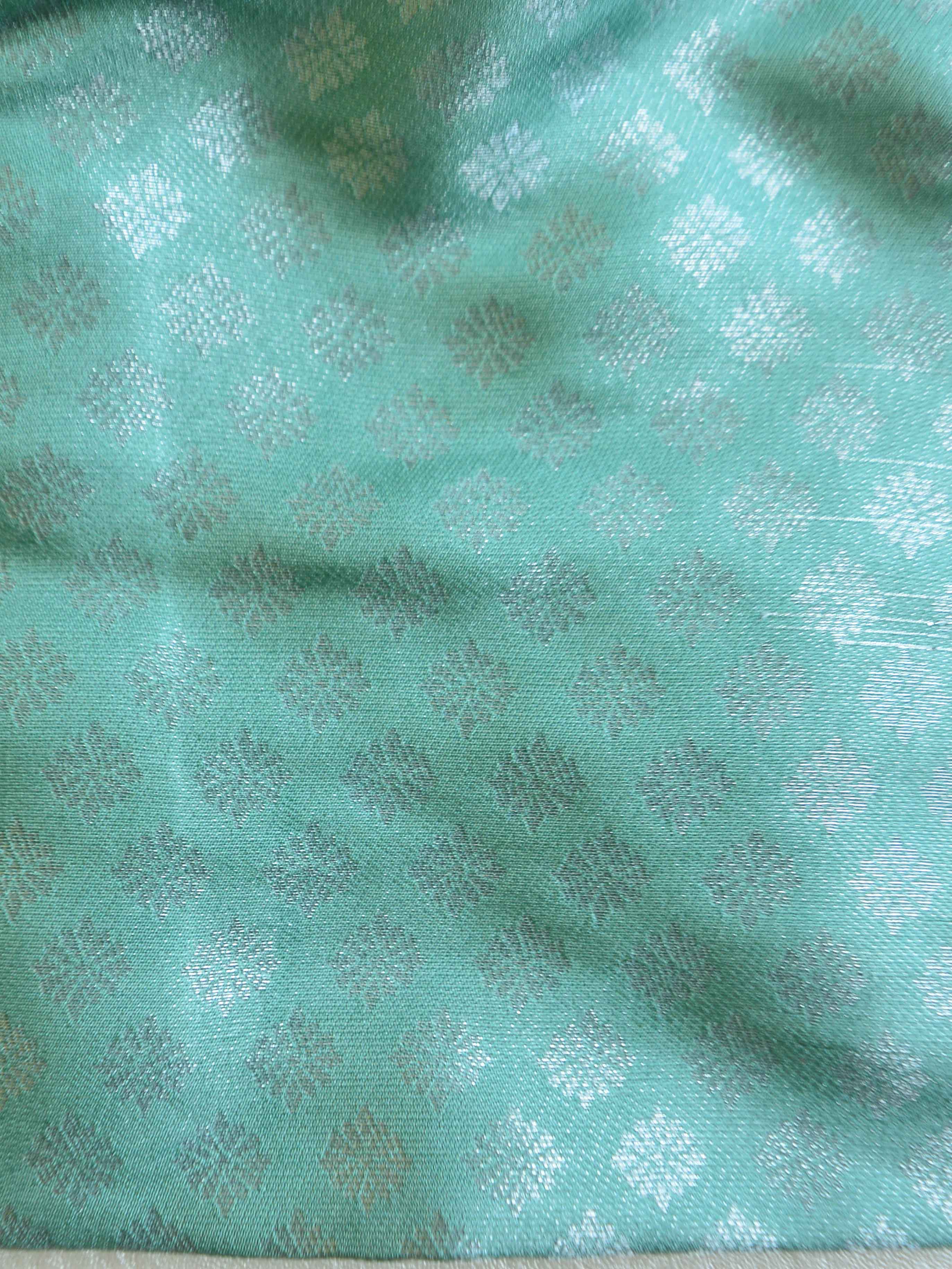 Banarasee Kubera Pattu Soft Silk Saree With Silver Zari Work- Pastel Green