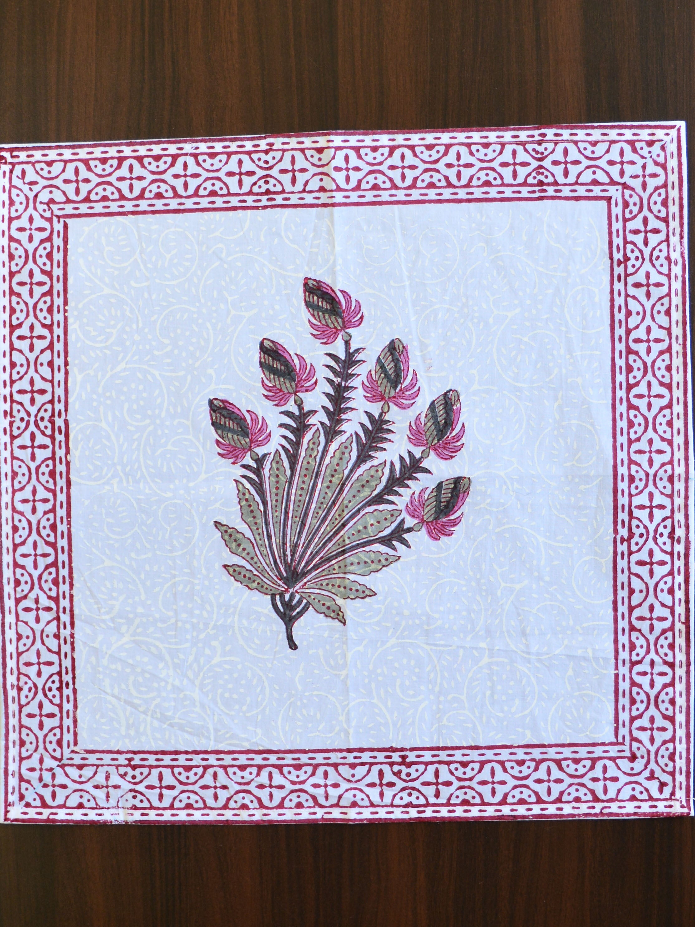 Cotton Handblock Printed Mat & Napkin Set-White