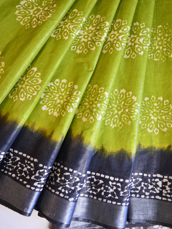 Bhagalpur Handloom Pure Linen Cotton Hand-Dyed Batik Pattern Saree-Green & Black