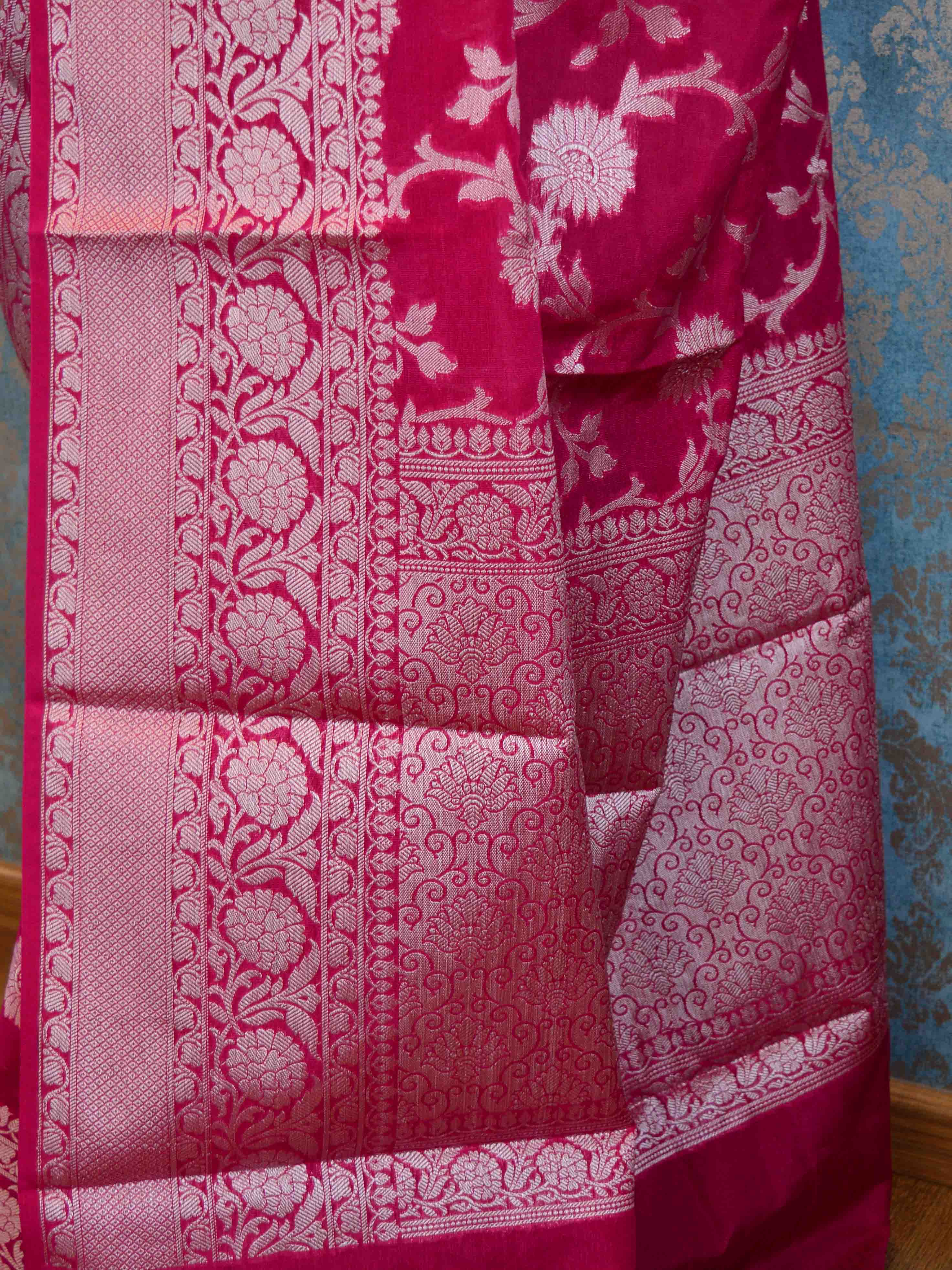 Banarasee Handwoven Semi-Chiffon Saree With Silver Zari Jaal-Pink