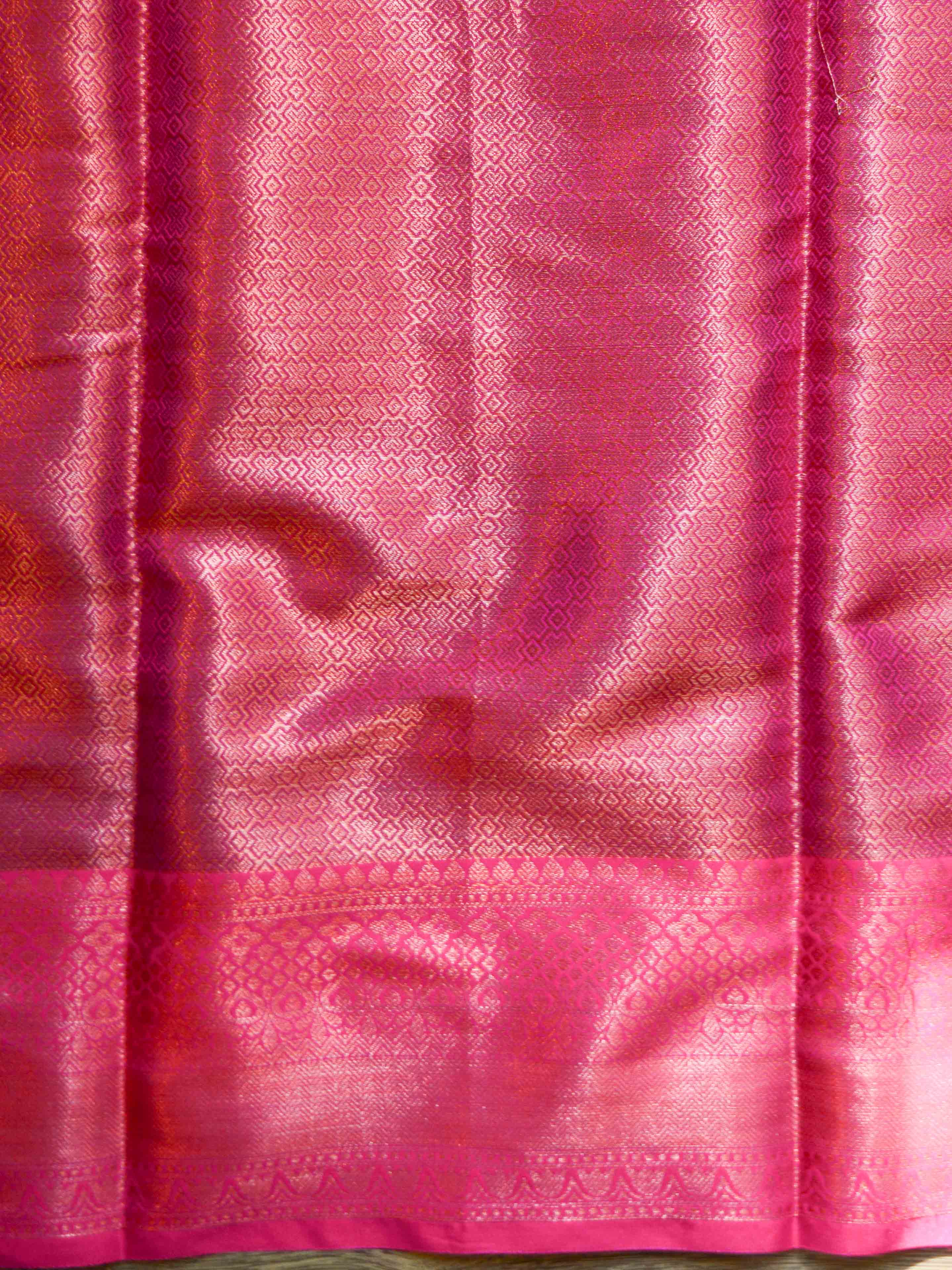 Banarasee Handwoven Semi Silk Saree With Tanchoi & Zari Border Design-Grey