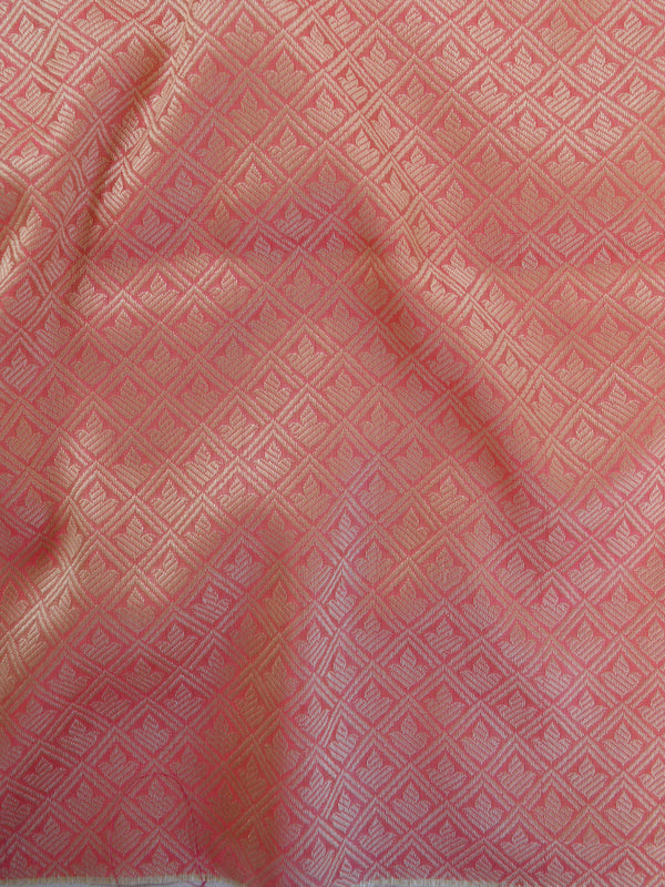Banarasee Kora Muslin Saree With Contrast Red Border-Pastel Green