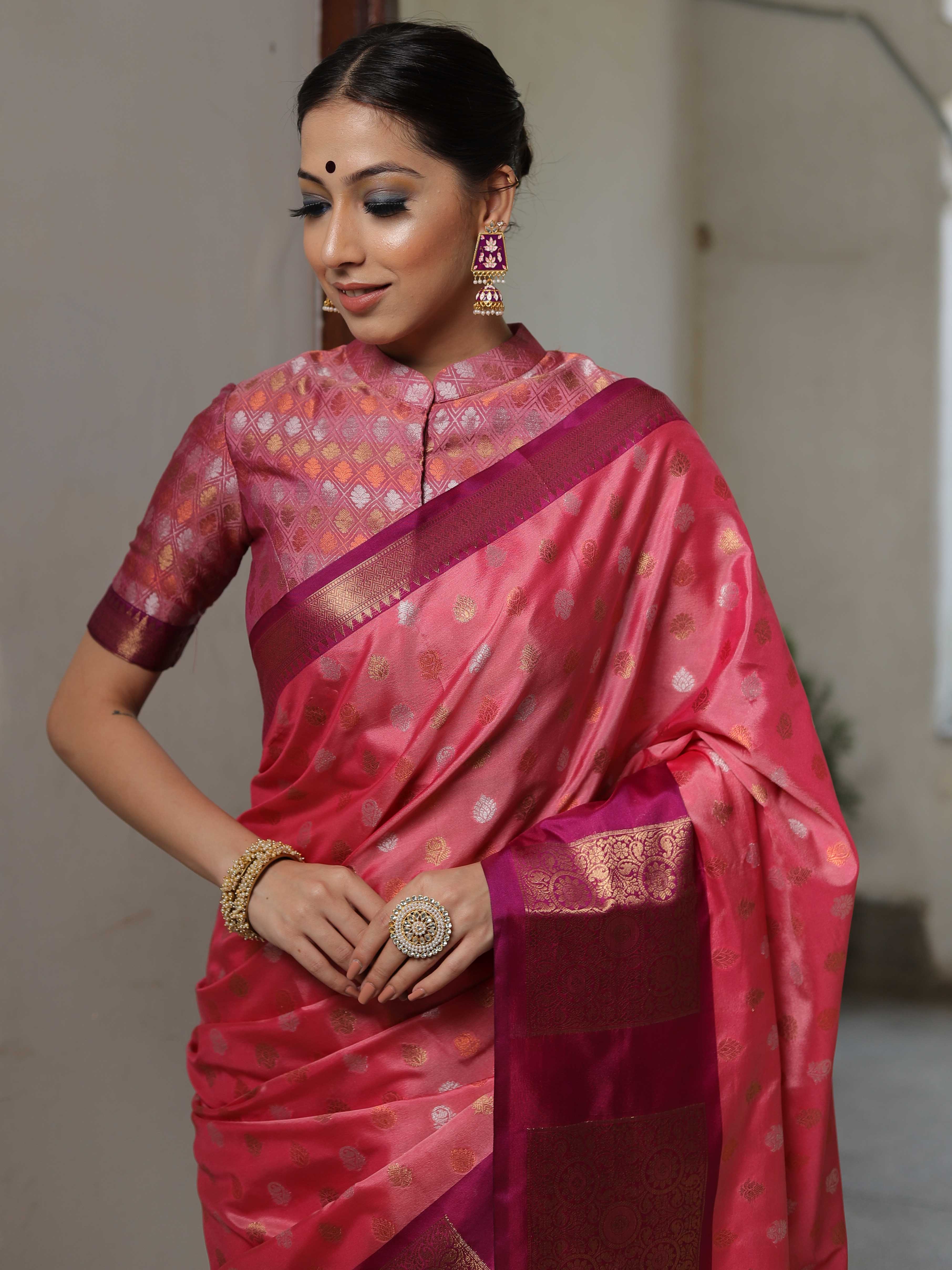 Banarasee Handwoven Soft Semi Silk Saree With Contrast Border Design-Peach