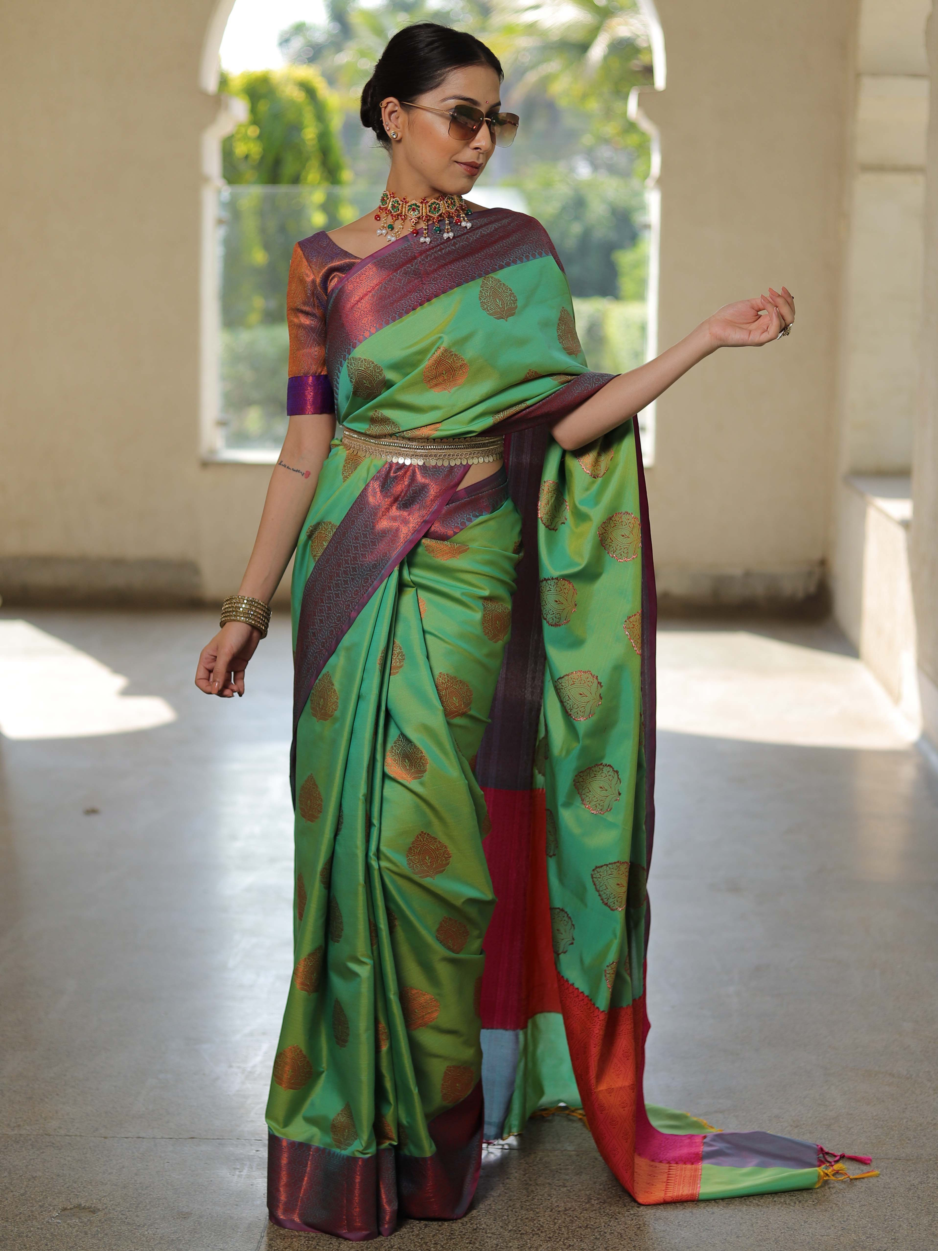 Banarasee Soft Semi Silk Saree With Contrast Border-Green
