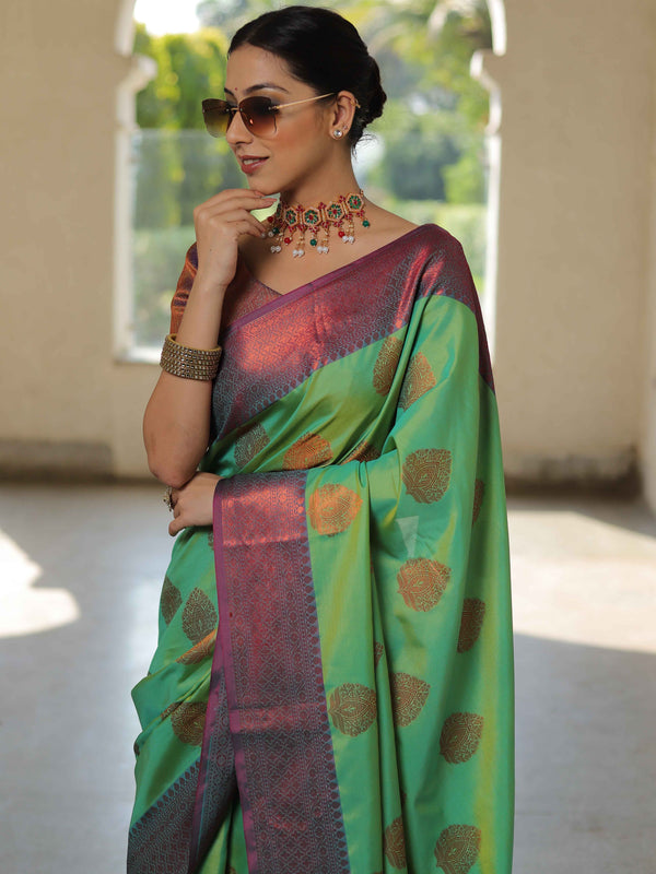 Banarasee Soft Semi Silk Saree With Contrast Border-Green