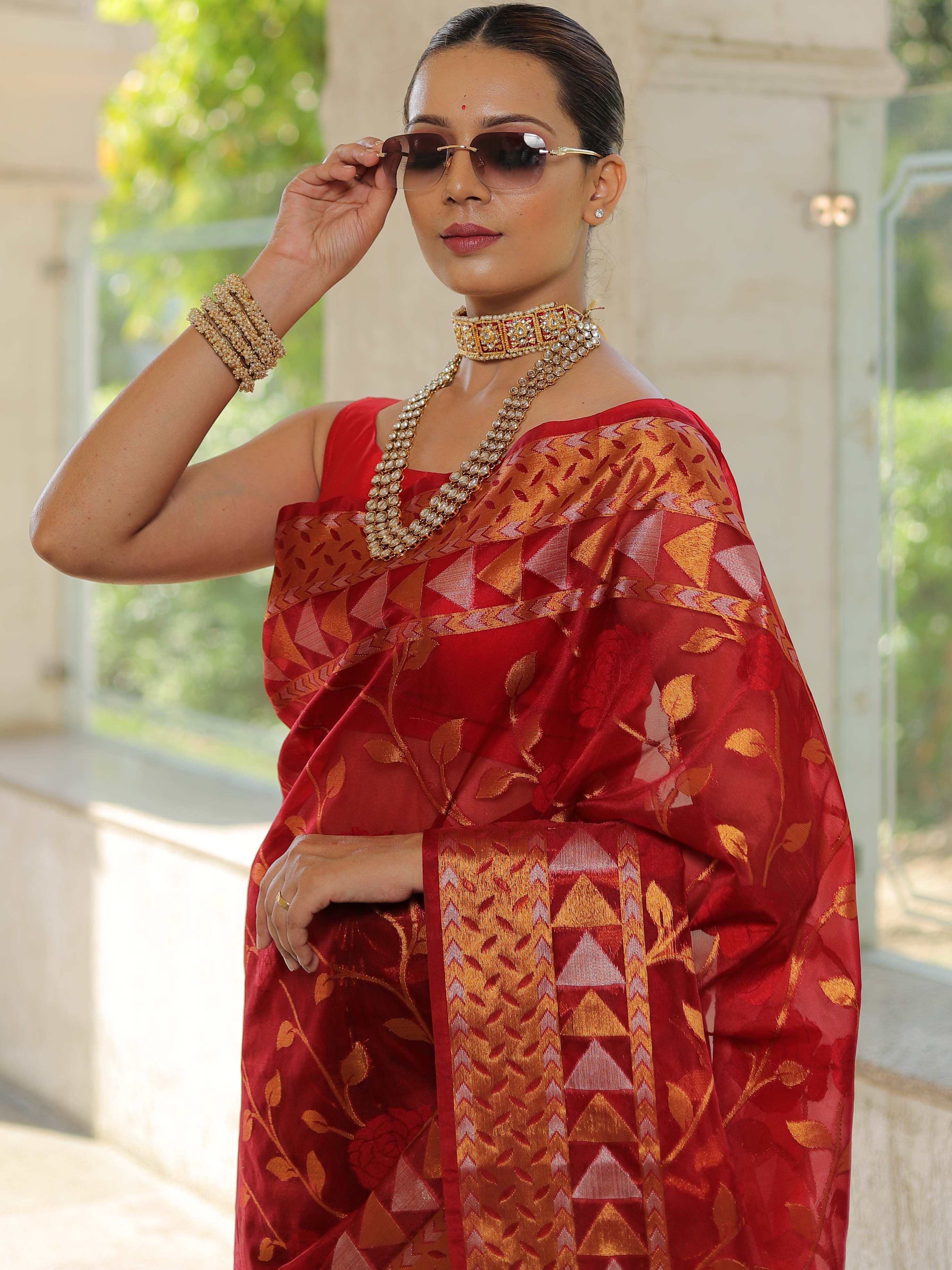 Banarasee Handwoven Zari Border Tissue Saree With Jaal Design-Red