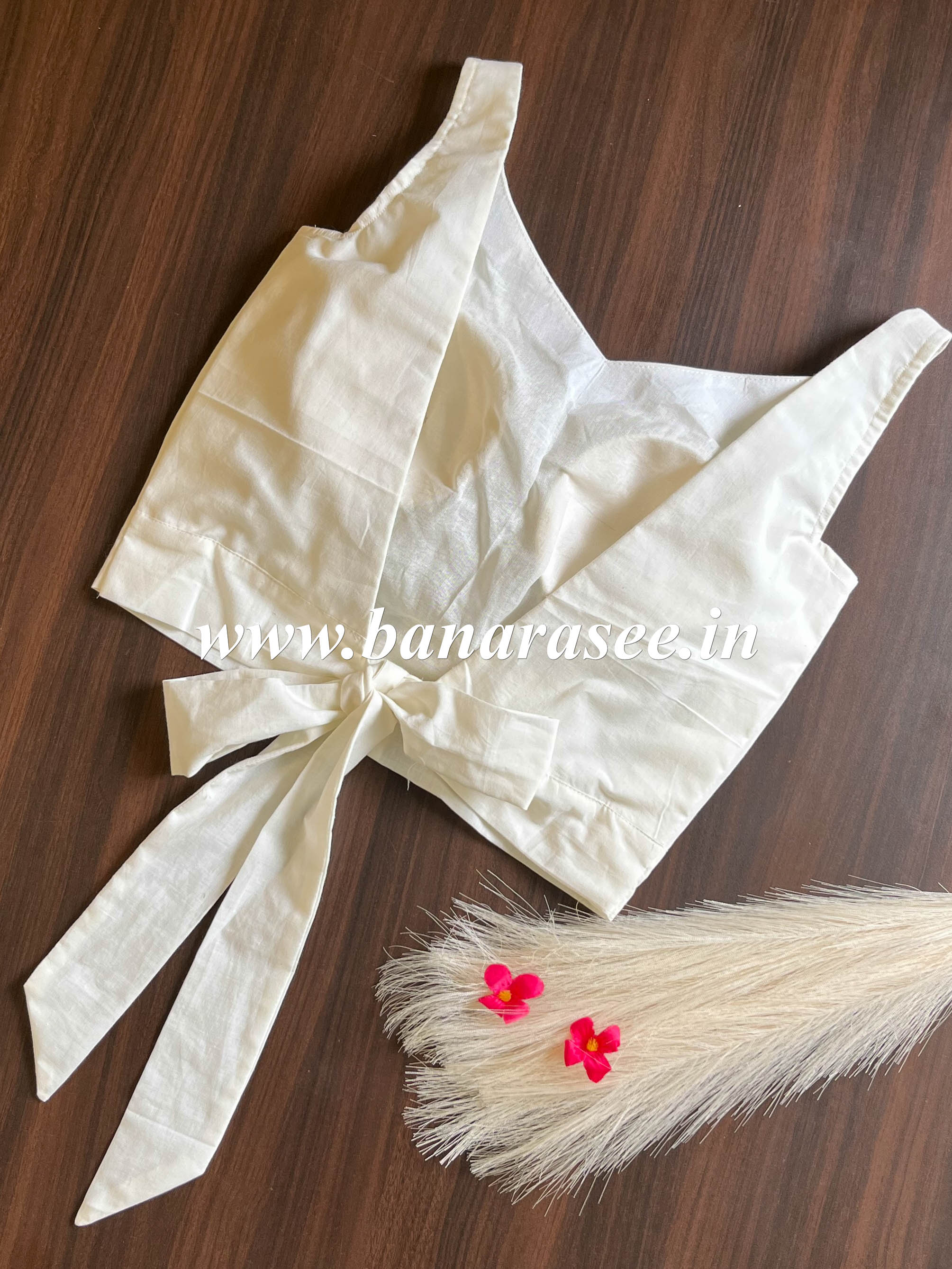 Pure Cotton Sleeveless Blouse With Bow-White