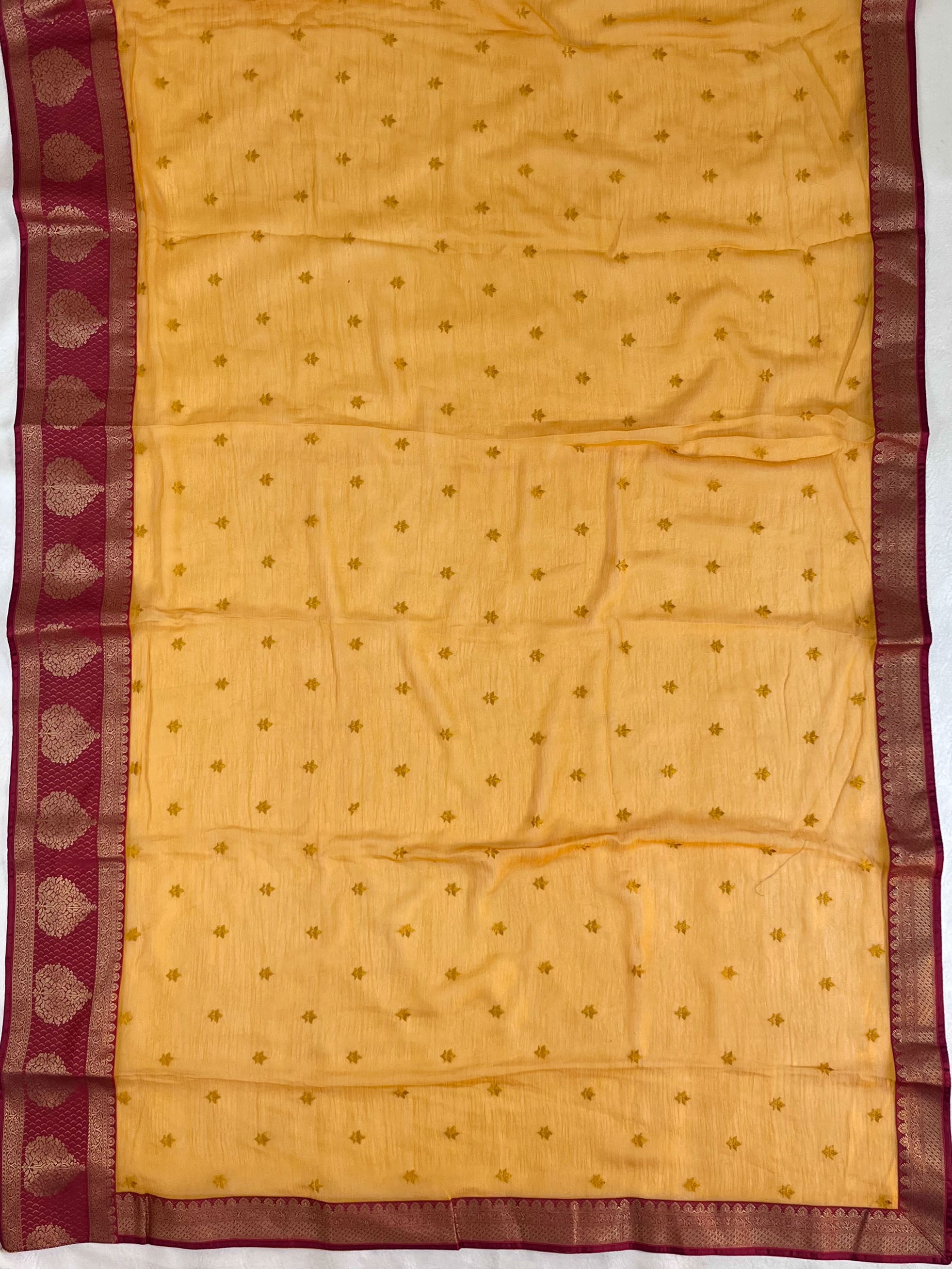 Banarasee Chiffon Blend Saree With & Banarasee Border & Contrast Blouse-Yellow