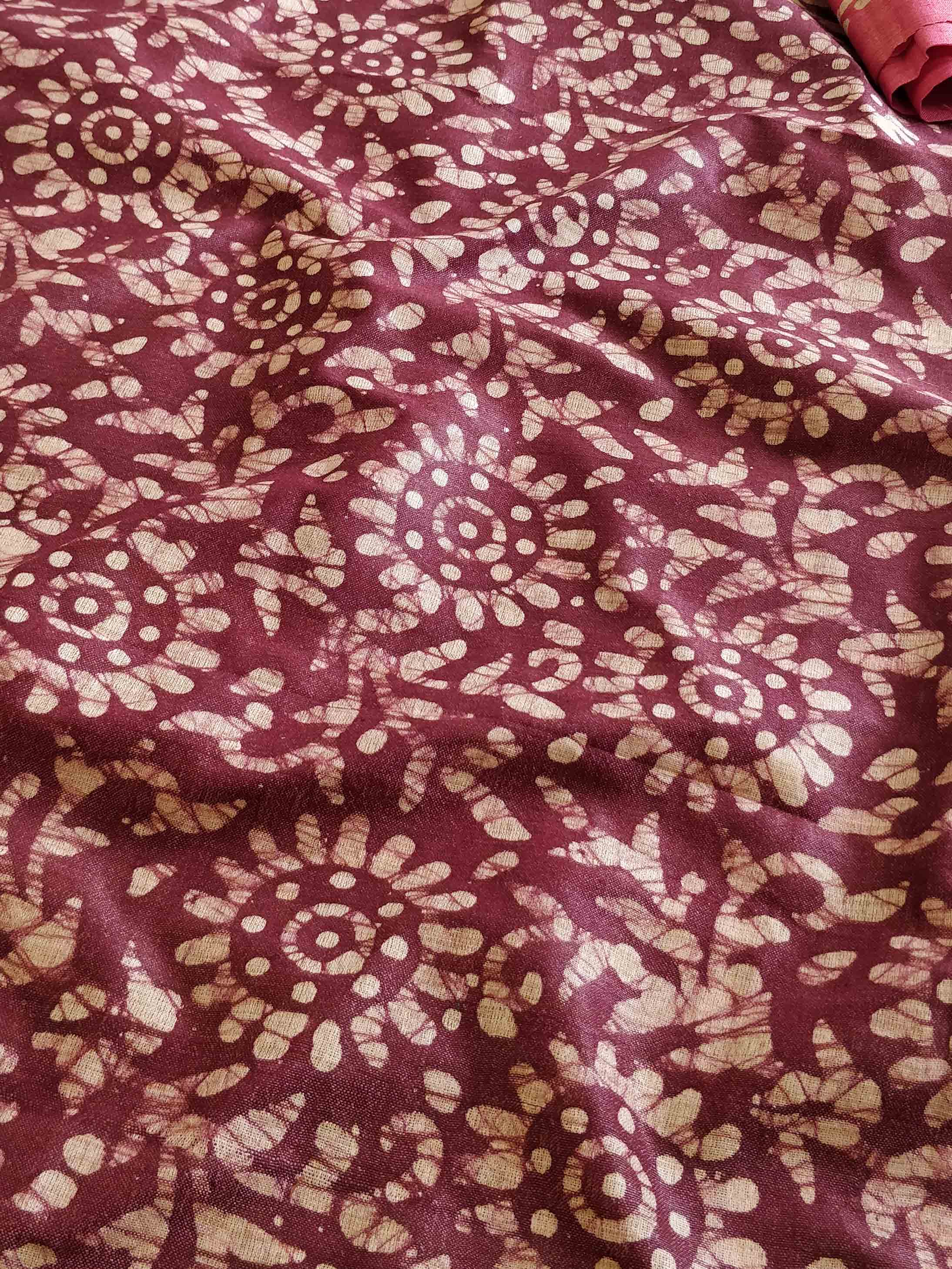 Pure Handloom Khadi Cotton Hand-Dyed Batik Pattern Salwar Kameez Dupatta Set-Maroon