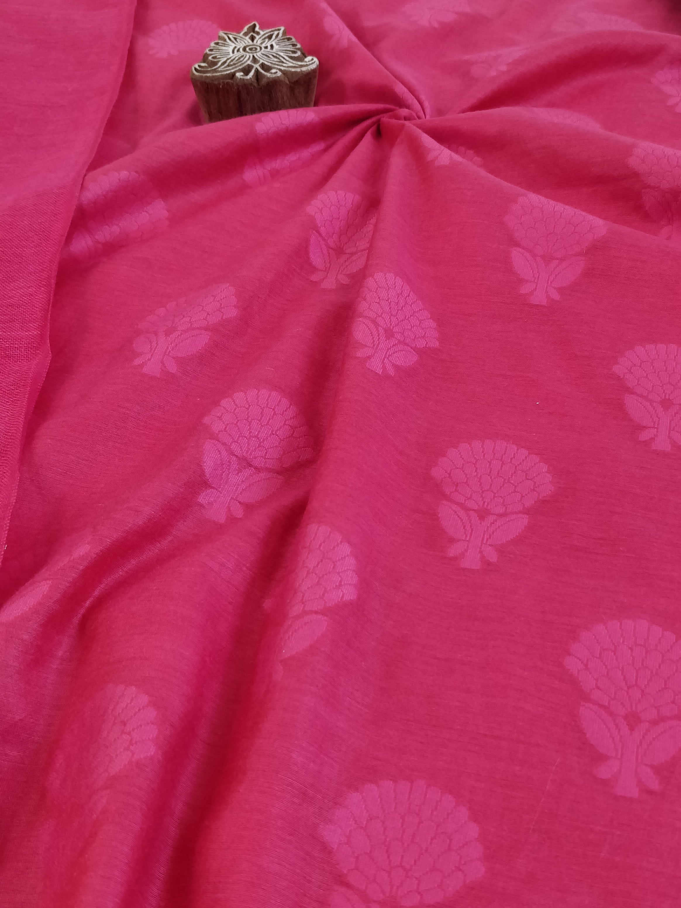 Pure Handloom Cotton Self Weaving Salwar Kameez Set With Ikkat Dupatta-Pink