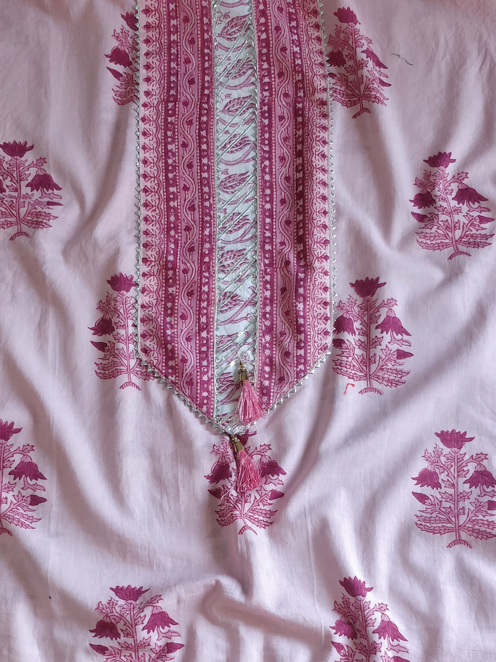 Pure Handloom Mul Cotton Sanganeri Block Printed Gotapatti Suit Set-Pink & White