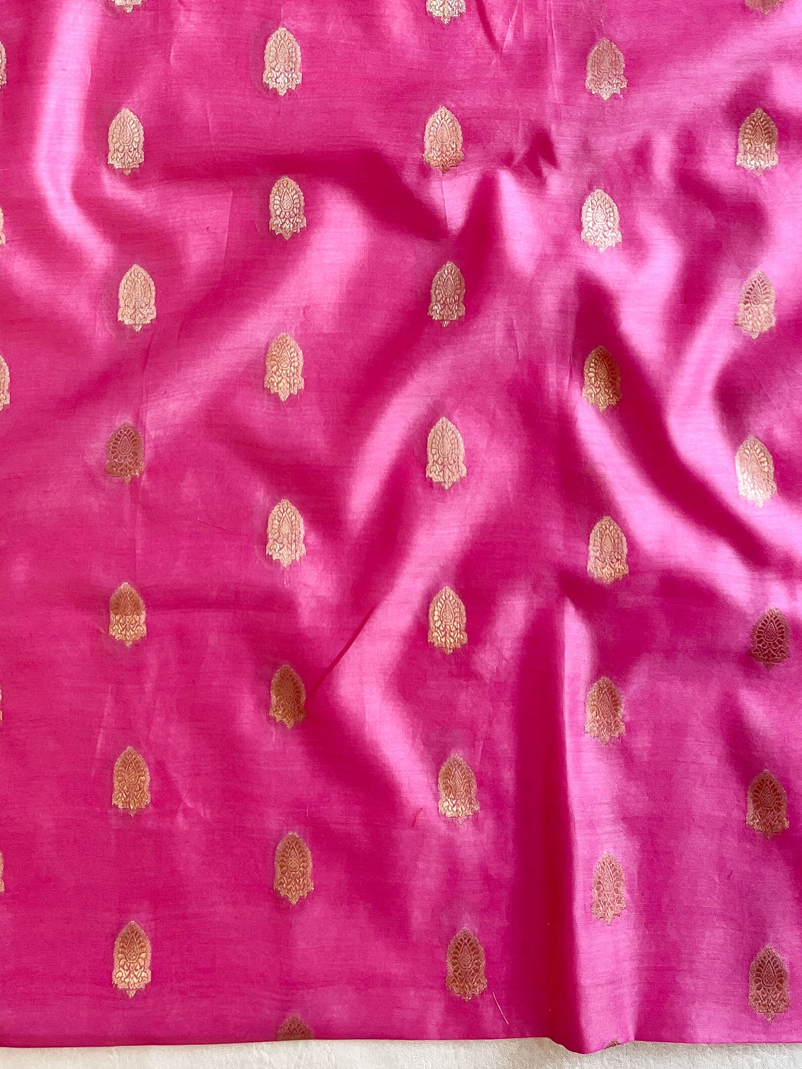 Banarasee Pure Chanderi Silk Zari Buti Salwar Kameez Set-Pink & Green