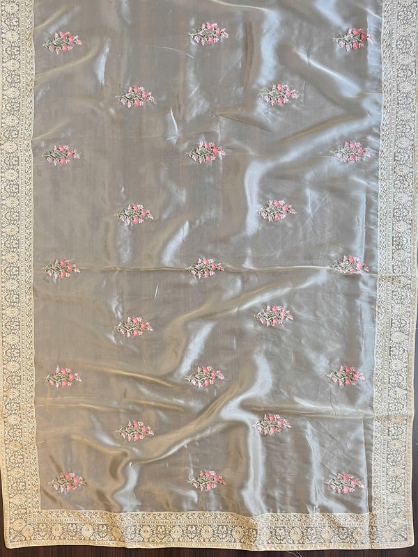 Banarasee Handwoven Organza Silk Floral Embroidery Saree With Contrast Silk Blouse-Fawn & Peach