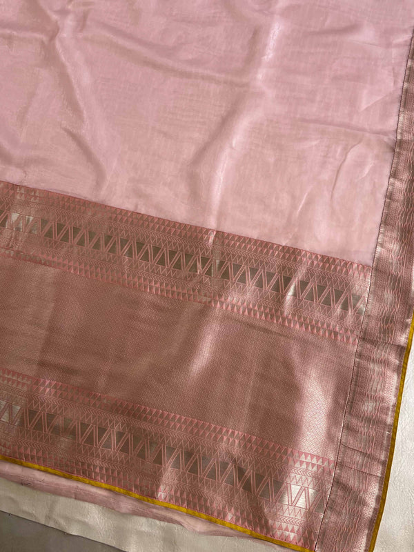 Banarasee Organza Silk Saree With Zari Border & Contrast Embroidered Blouse-Pink