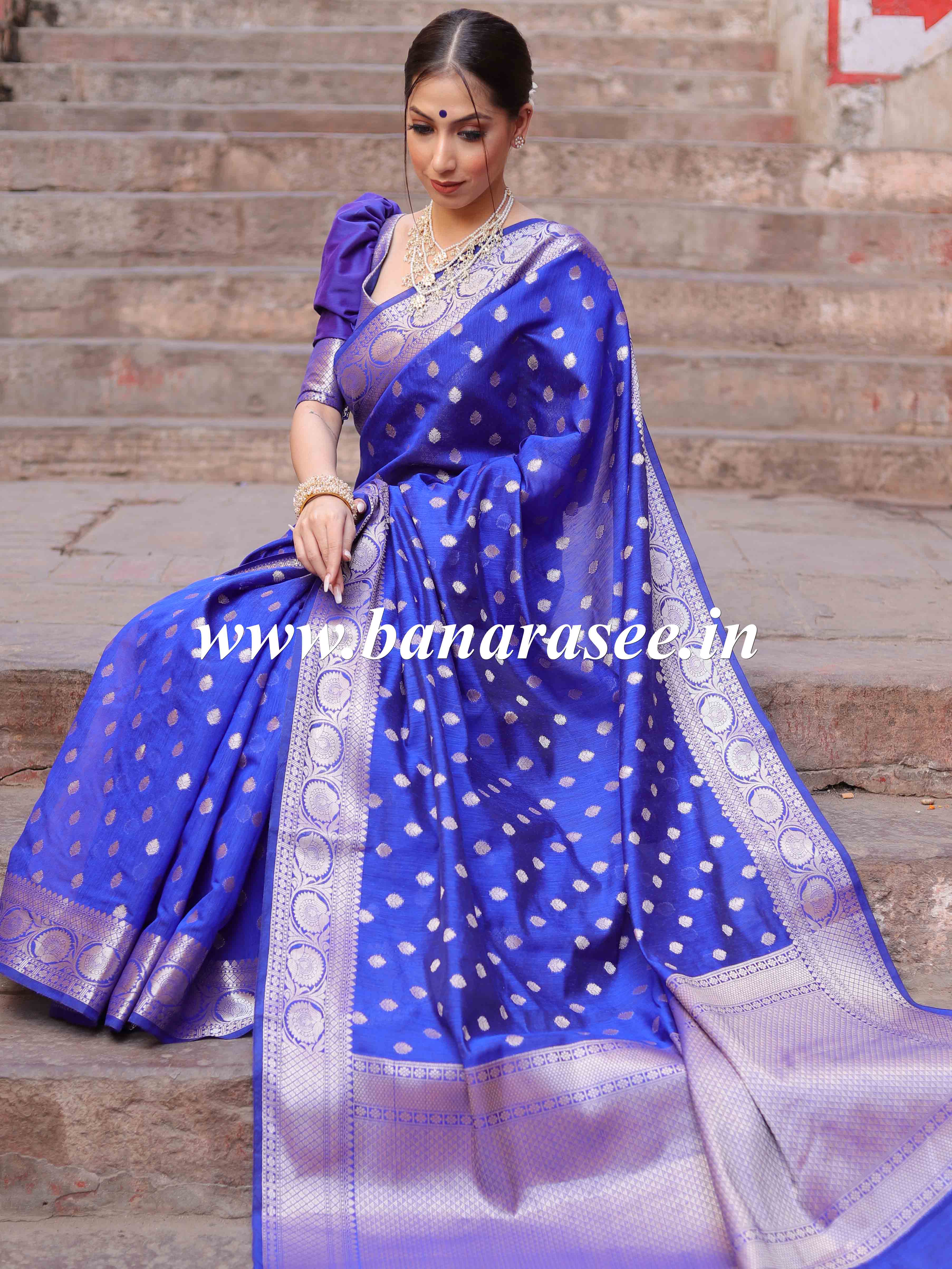 Banarasee Handwoven Pure Silk Cotton Saree With Zari Buti & Border-Royal Blue