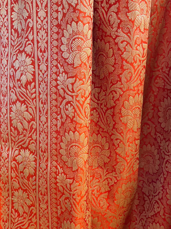 Banarasee Handwoven Semi-Chiffon Saree With Bandhej & Floral Border-Violet