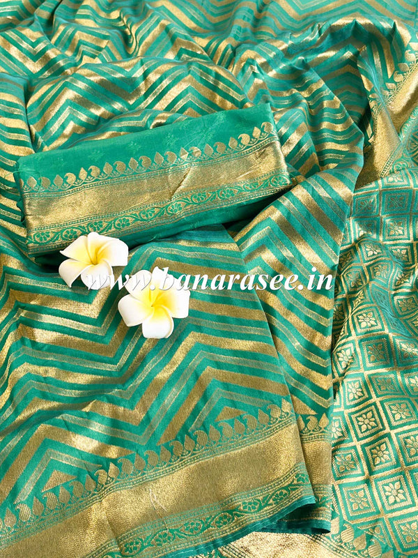 Banarasee Handwoven Semi-Katan Zig-Zag Design Saree-Green