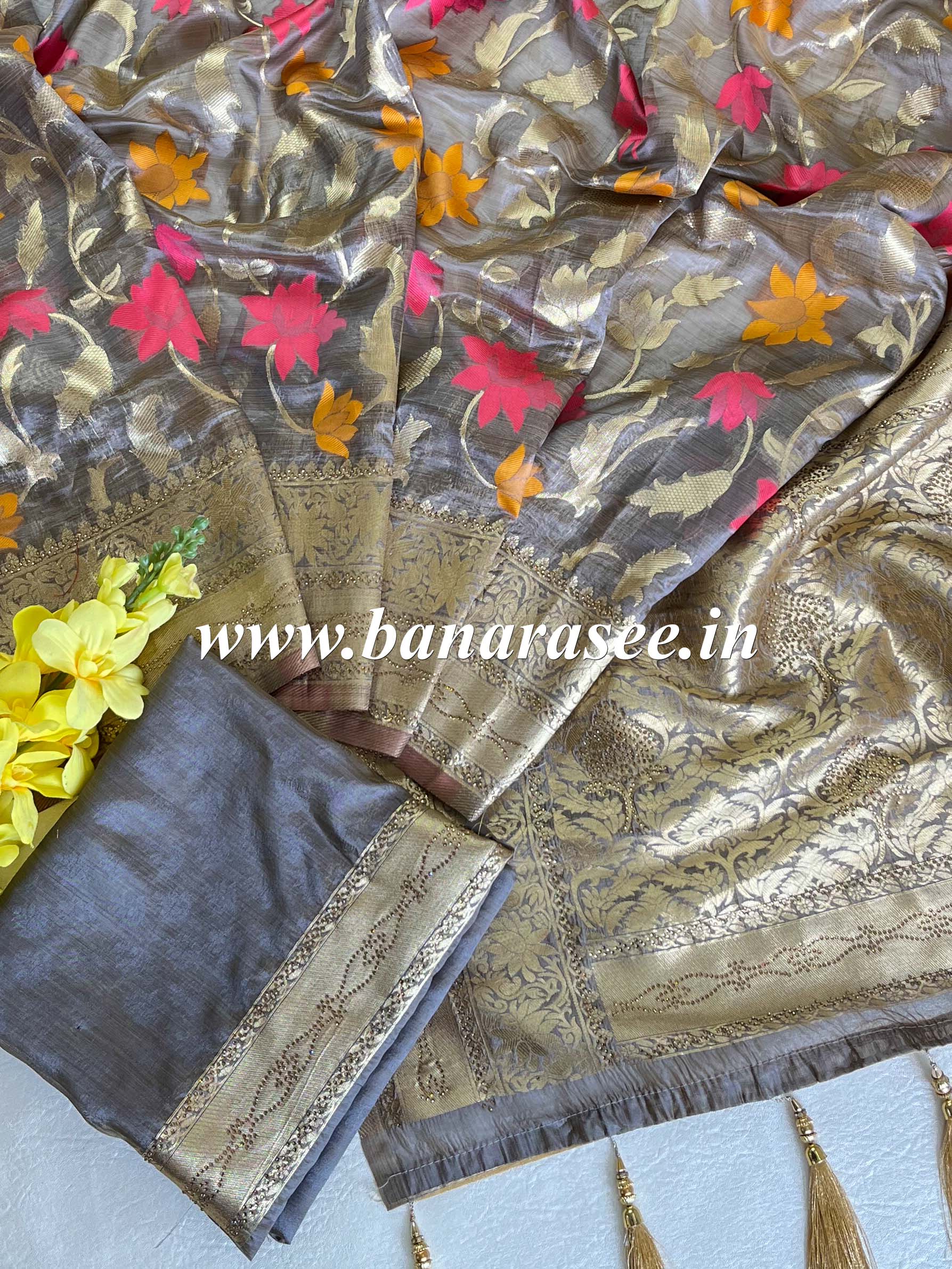 Banarasee Organza Mix Saree With Floral Jaal Design & Zari Border-Grey