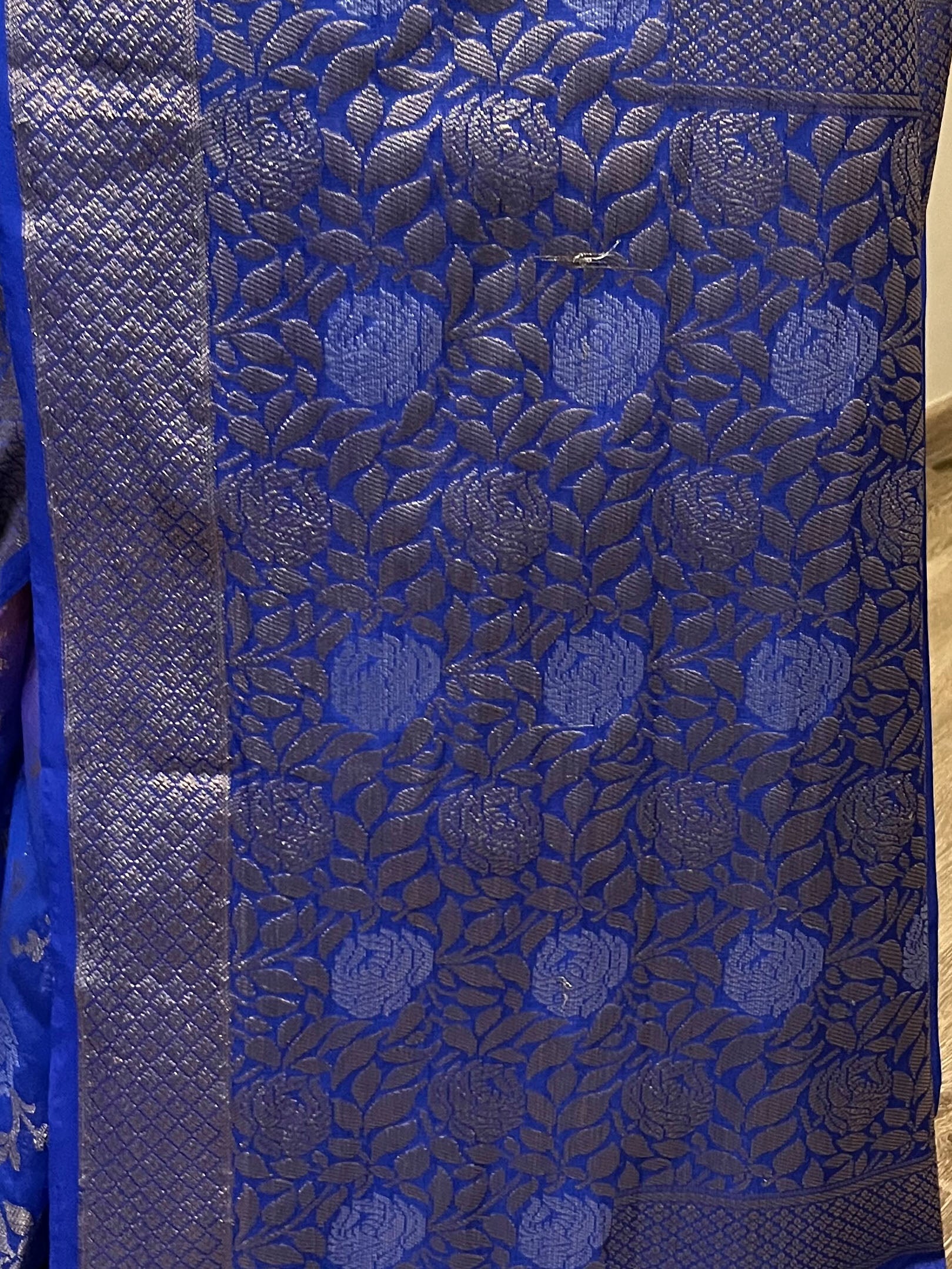 Banarasee Handwoven Semi-Chiffon Saree With Silver Zari Design & Dual Color-Blue & Pink