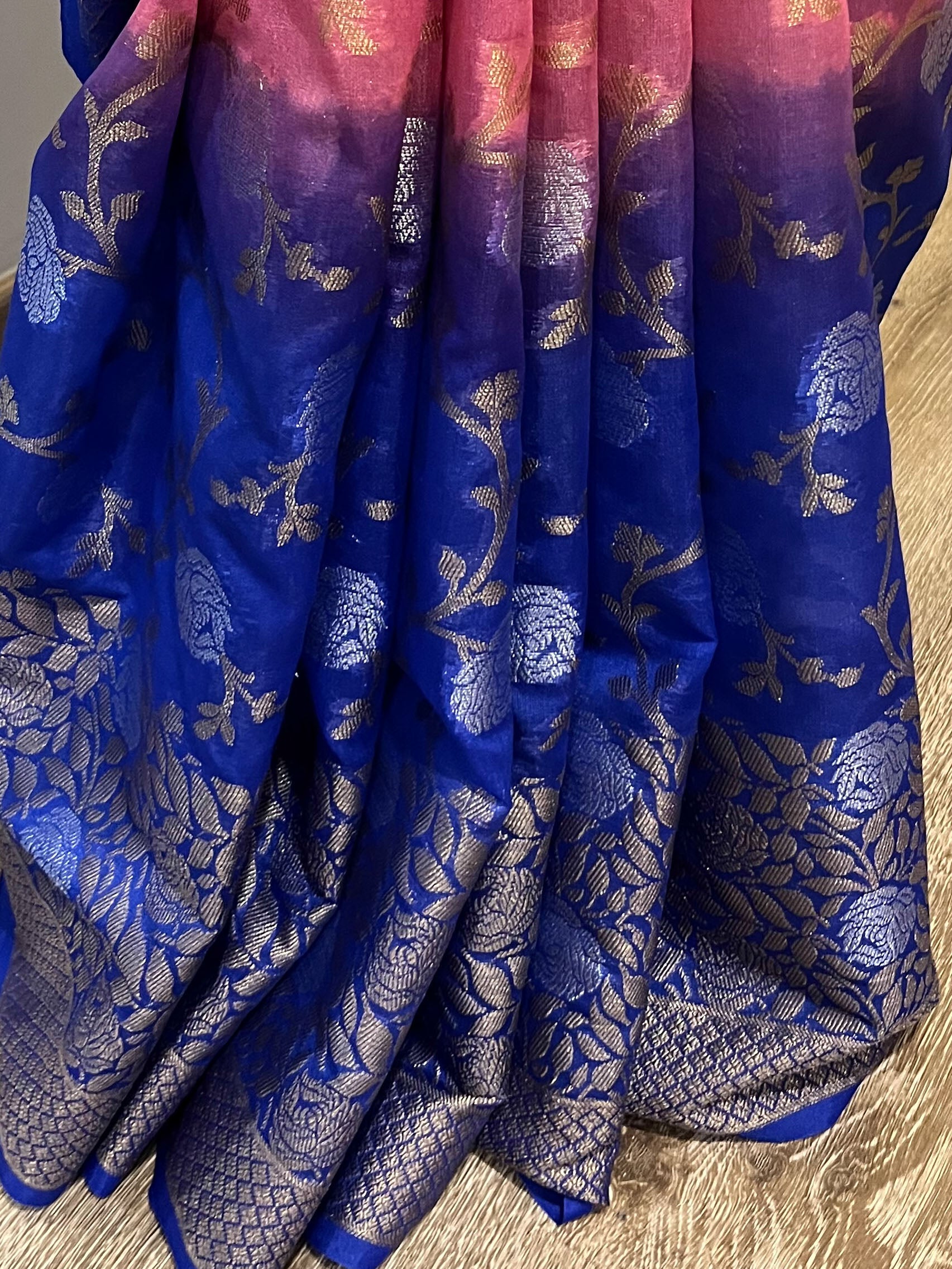Banarasee Handwoven Semi-Chiffon Saree With Silver Zari Design & Dual Color-Blue & Pink