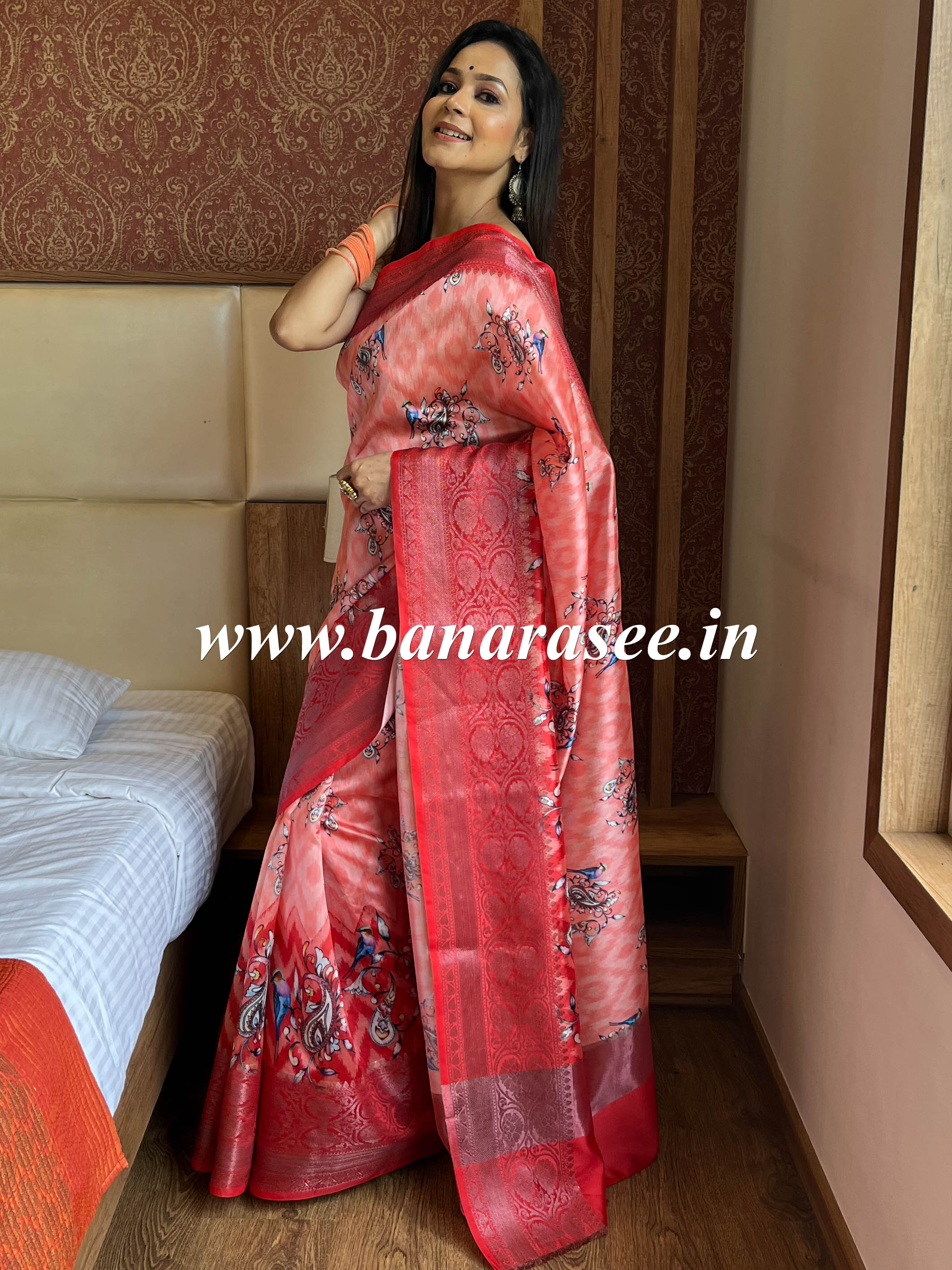 Banarasee Handwoven Semi Silk Saree With Digital Print & Broad Zari Border-Red