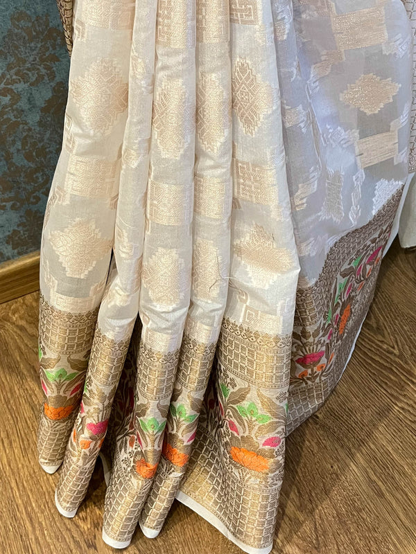 Banarasee Handwoven Semi-Chiffon Saree With Gold Zari Work-White