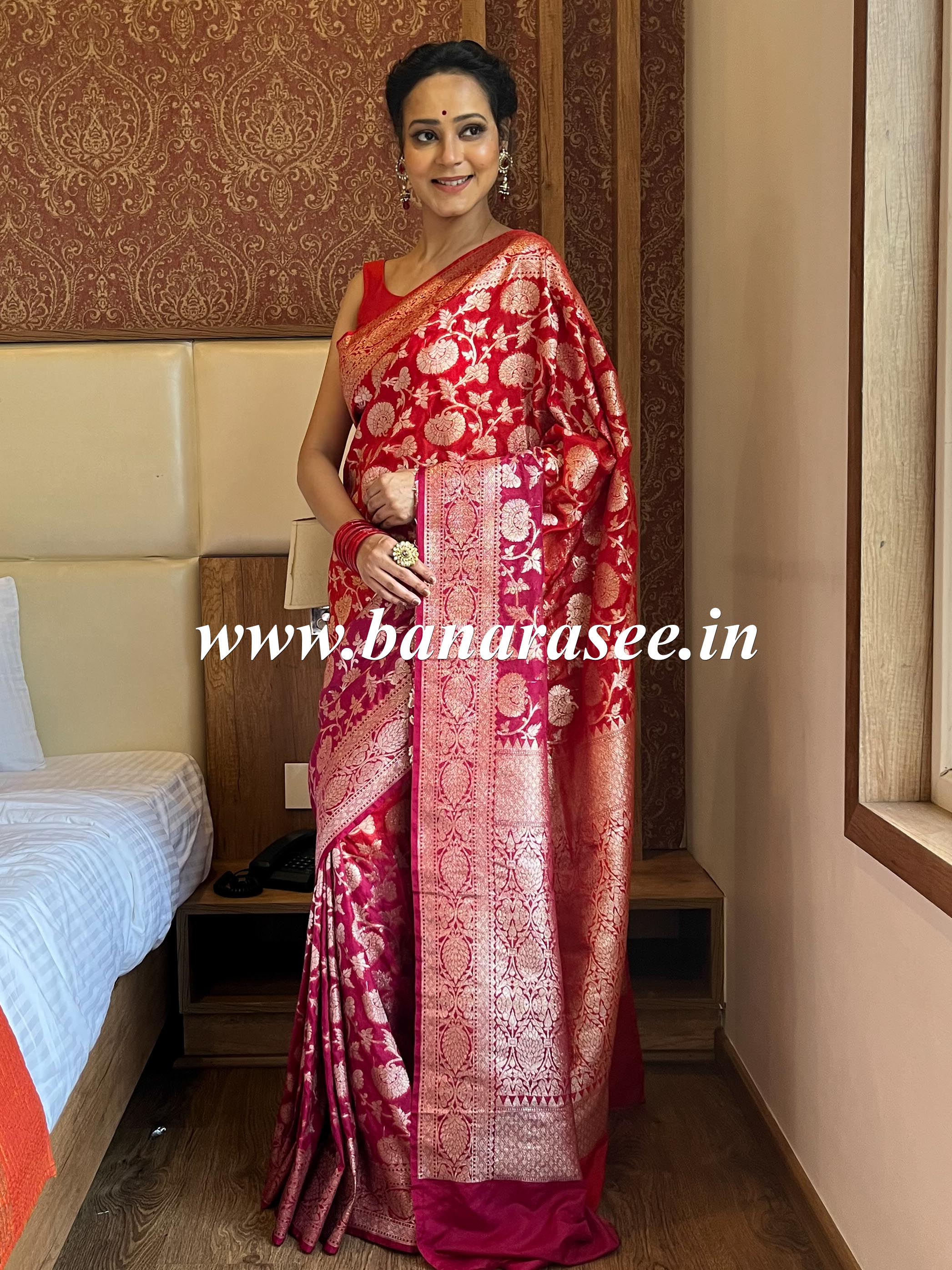 Banarasee Faux Georgette Saree With Gold Zari Jaal Work Dual Color-Red & Pink