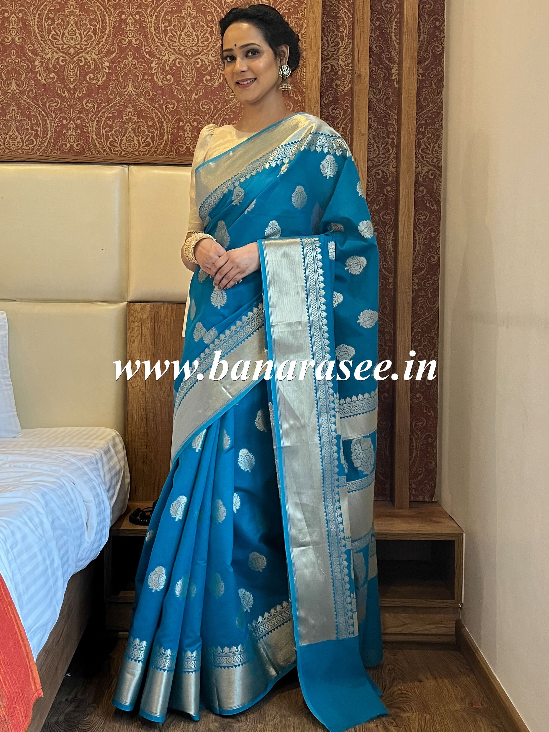Banarasee Handwoven Semi Silk Saree With Zari Buti & Border-Azure Blue