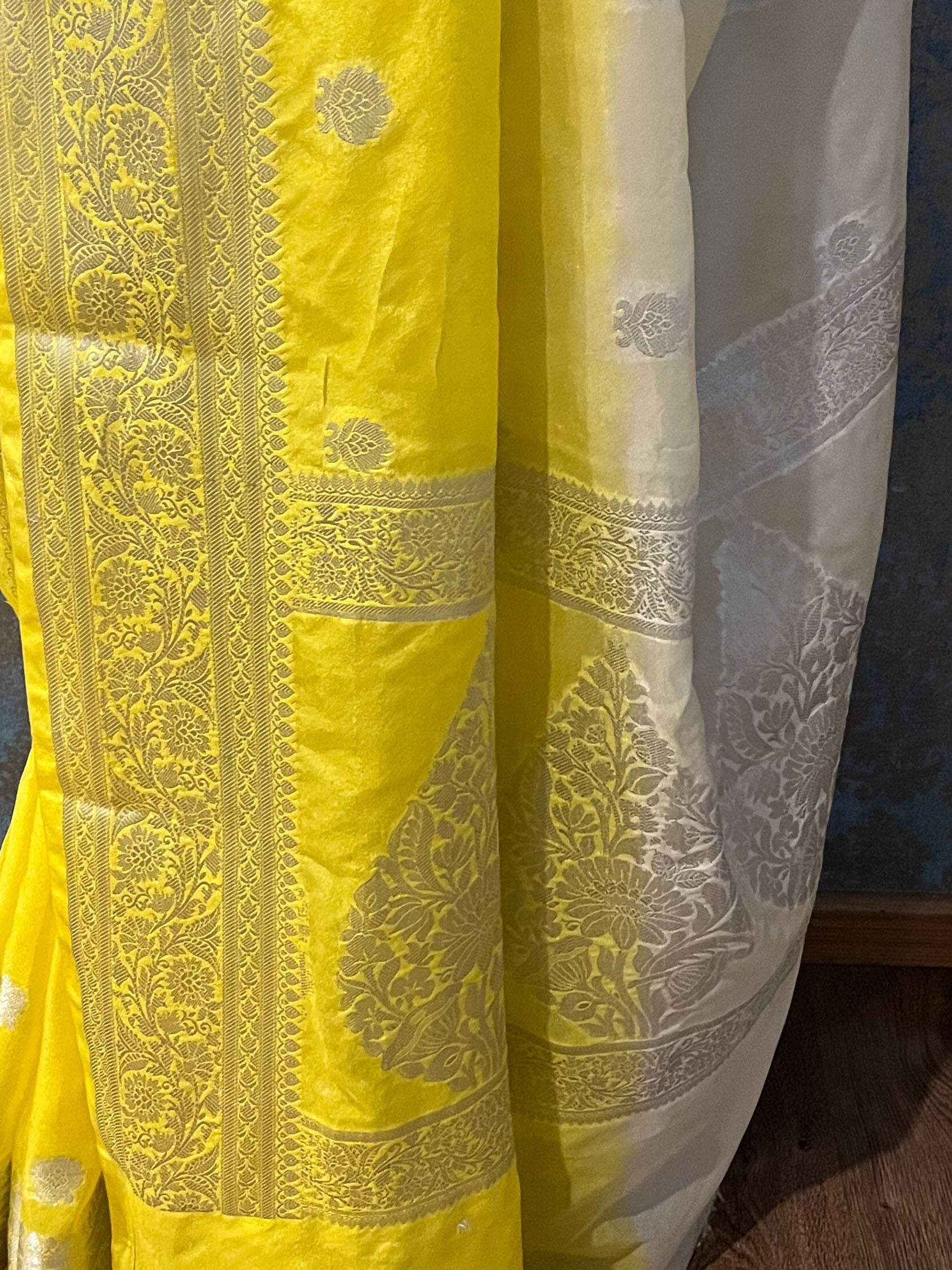 Banarasee Handwoven Semi-Chiffon Saree With Silver Zari Buti Design -White & Yellow