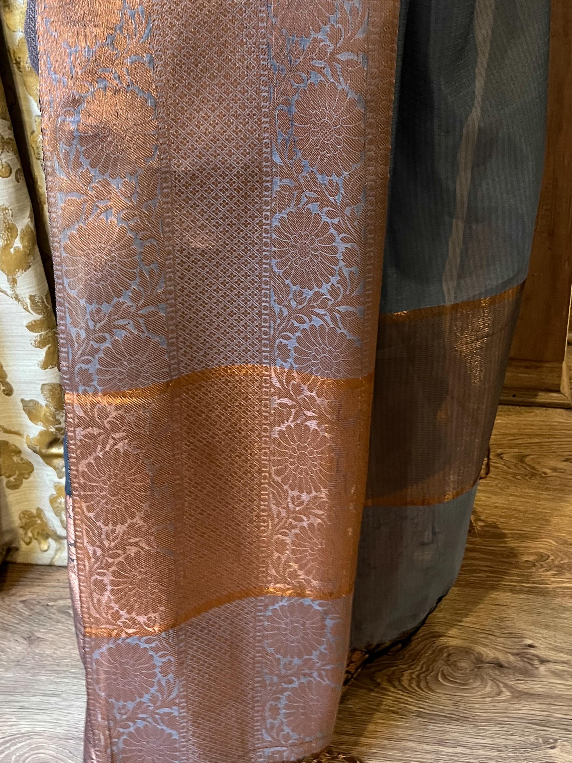 Banarasee Semi Silk Saree With Copper Zari Buta & Border Design-Grey