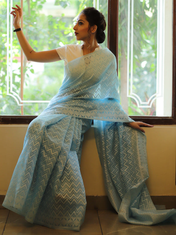 Banarasee Cotton Jamdani Saree With Resham Zig-Zag Design-Blue