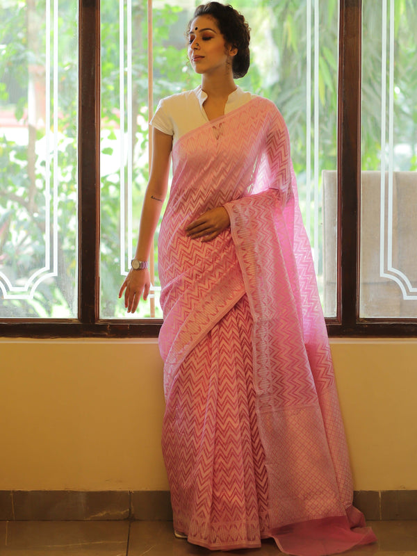 Banarasee Cotton Jamdani Saree With Resham Zig-Zag Design-Pink