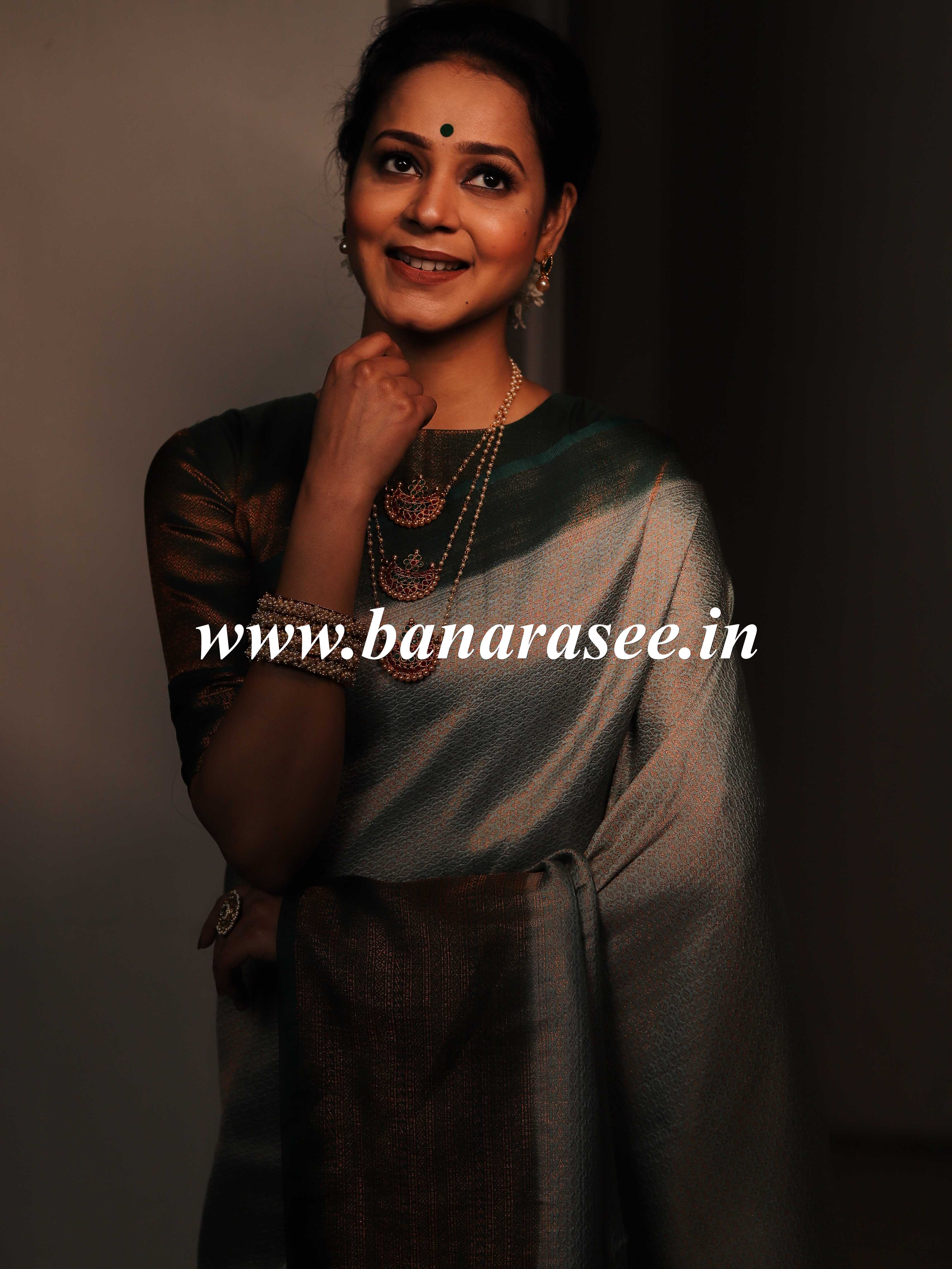 Banarasee Kubera Pattu Soft Silk Saree With Copper Zari Work-Green
