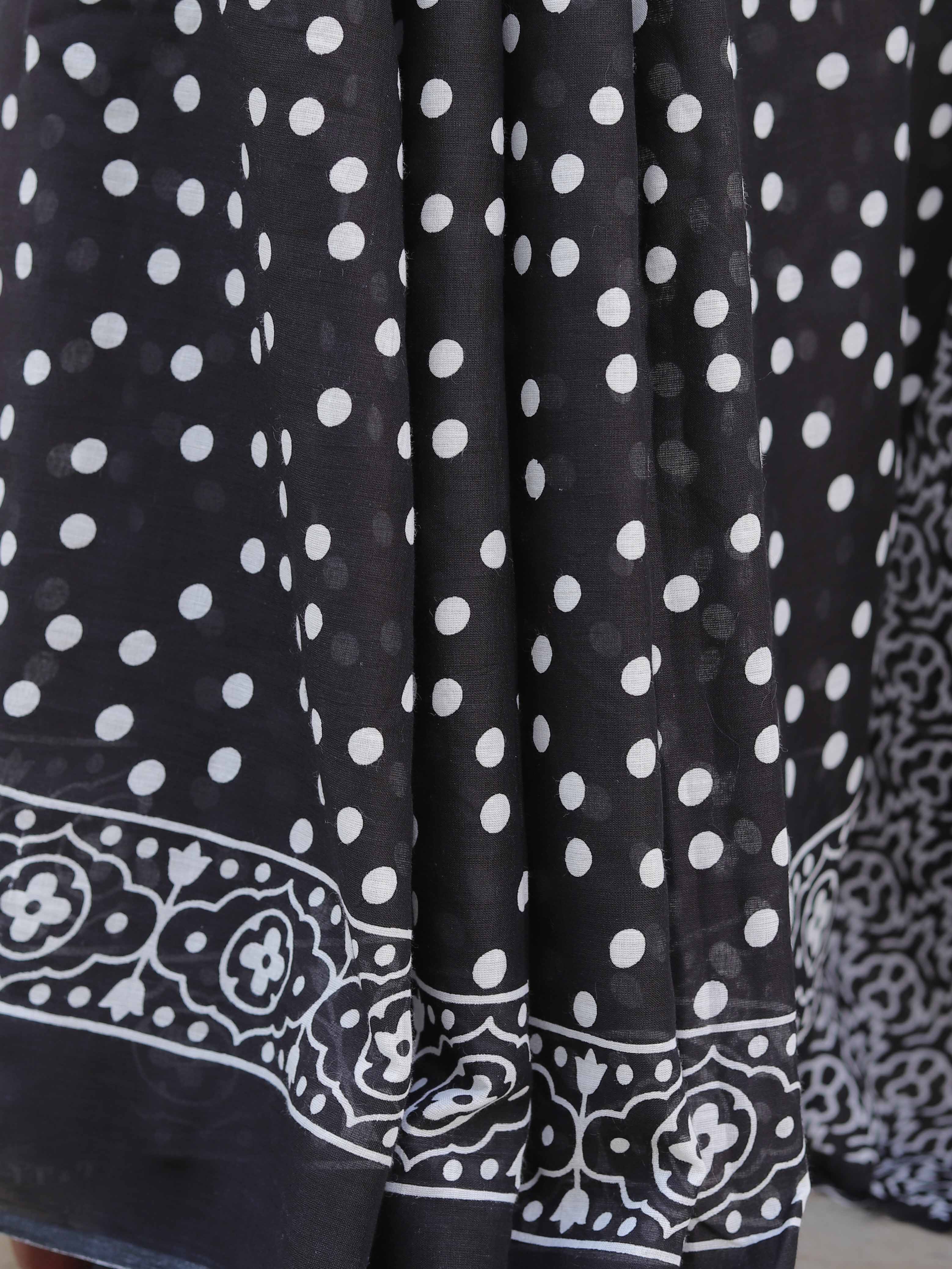 Handloom Mul Cotton Hand-block Print Saree-Black