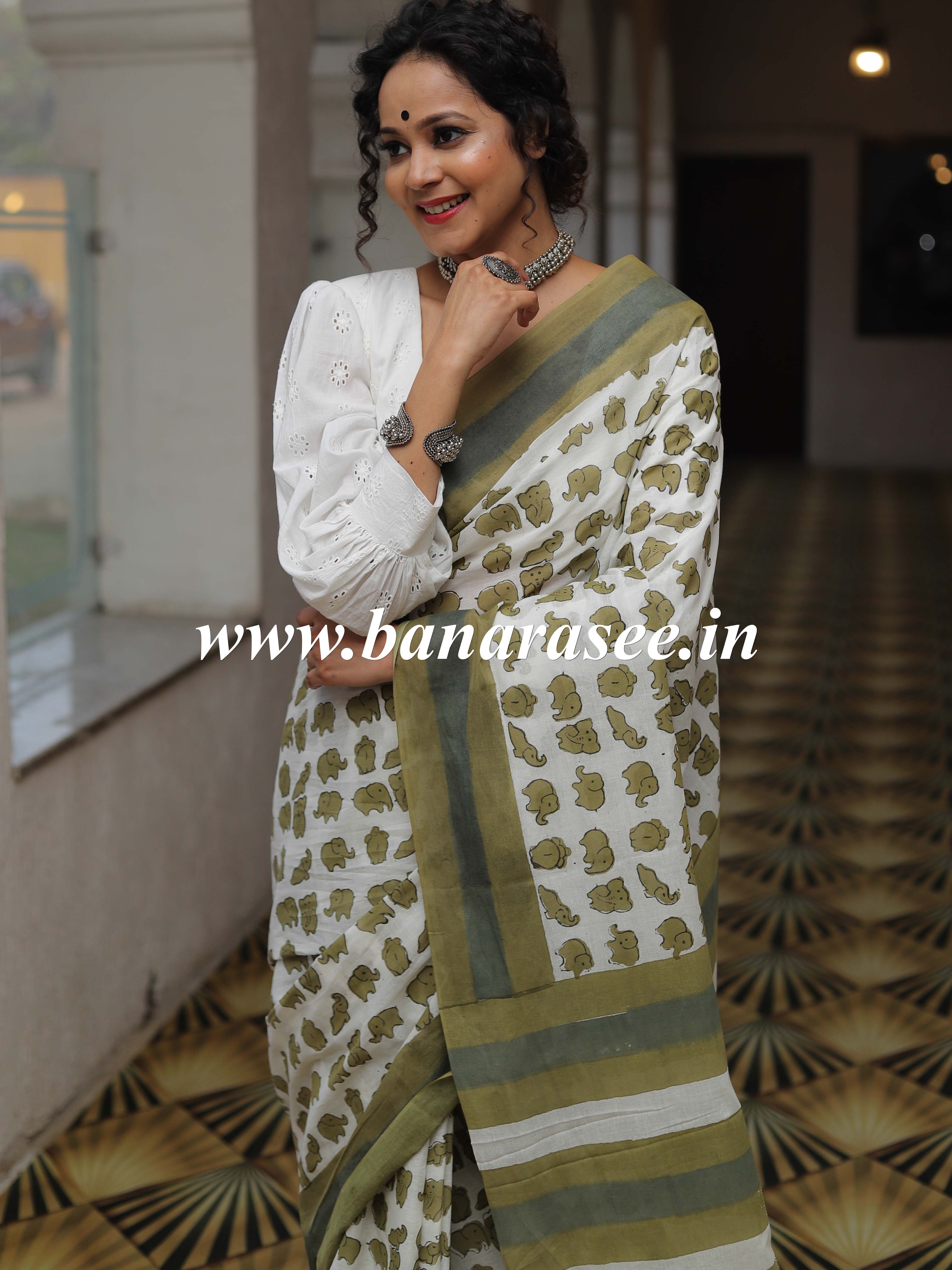 Handloom Mul Cotton Hand-block Print Saree-White
